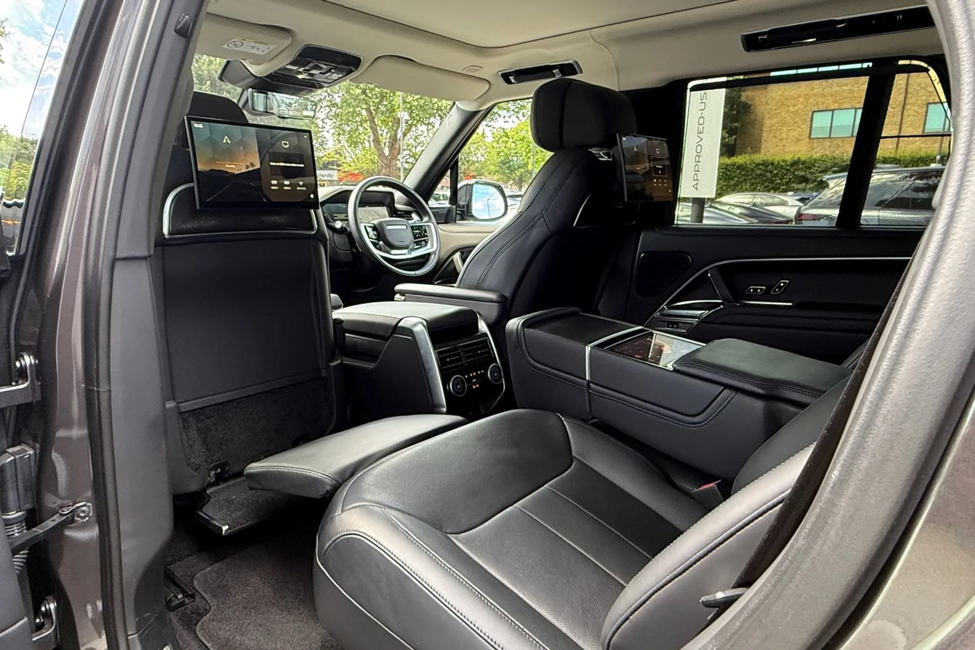 LAND ROVER RANGE ROVER thumbnail image number 40