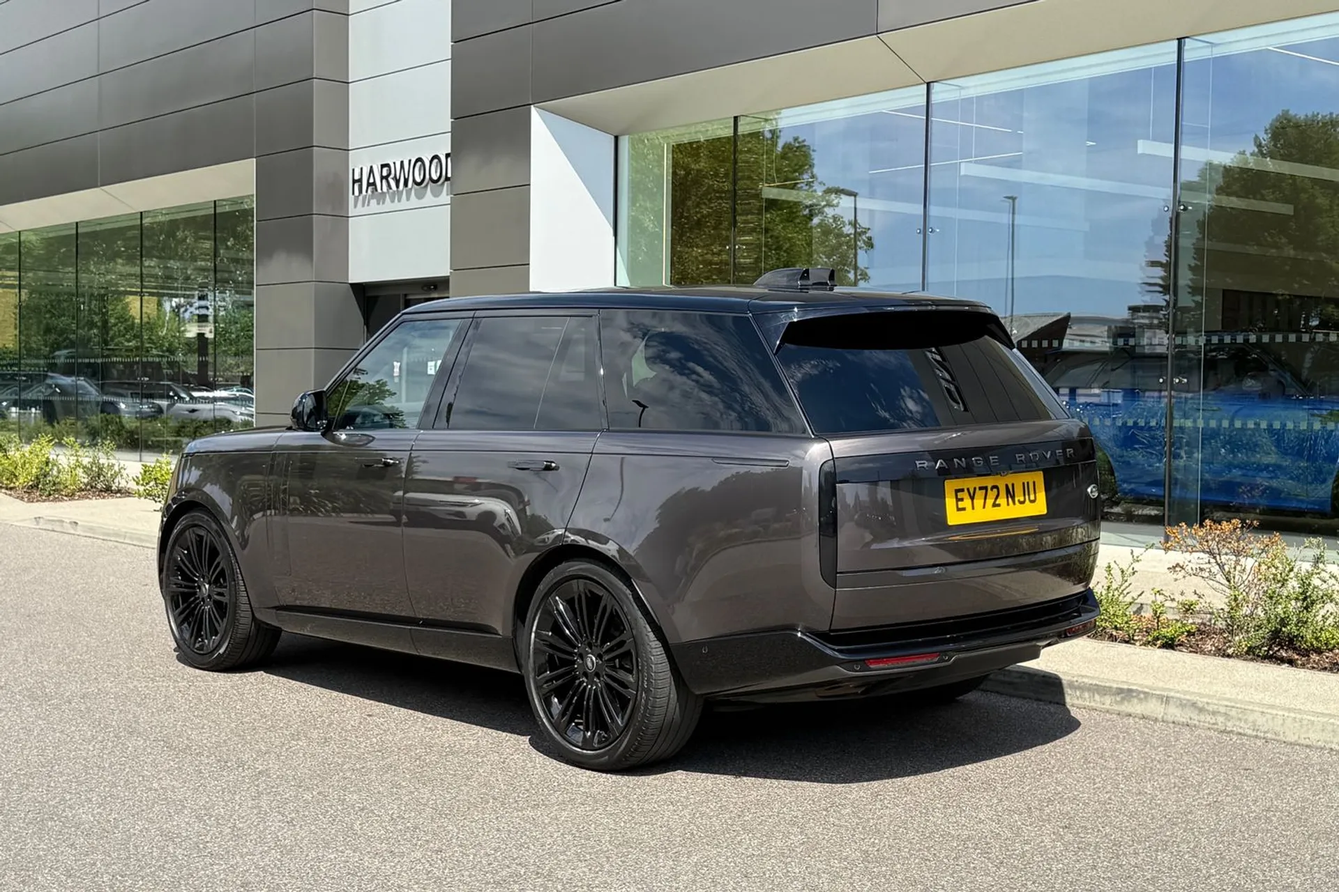 LAND ROVER RANGE ROVER thumbnail image number 13