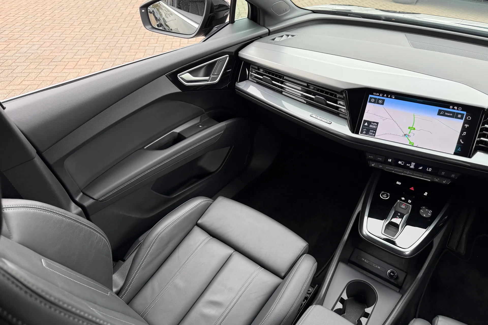 Audi Q4 thumbnail image number 39