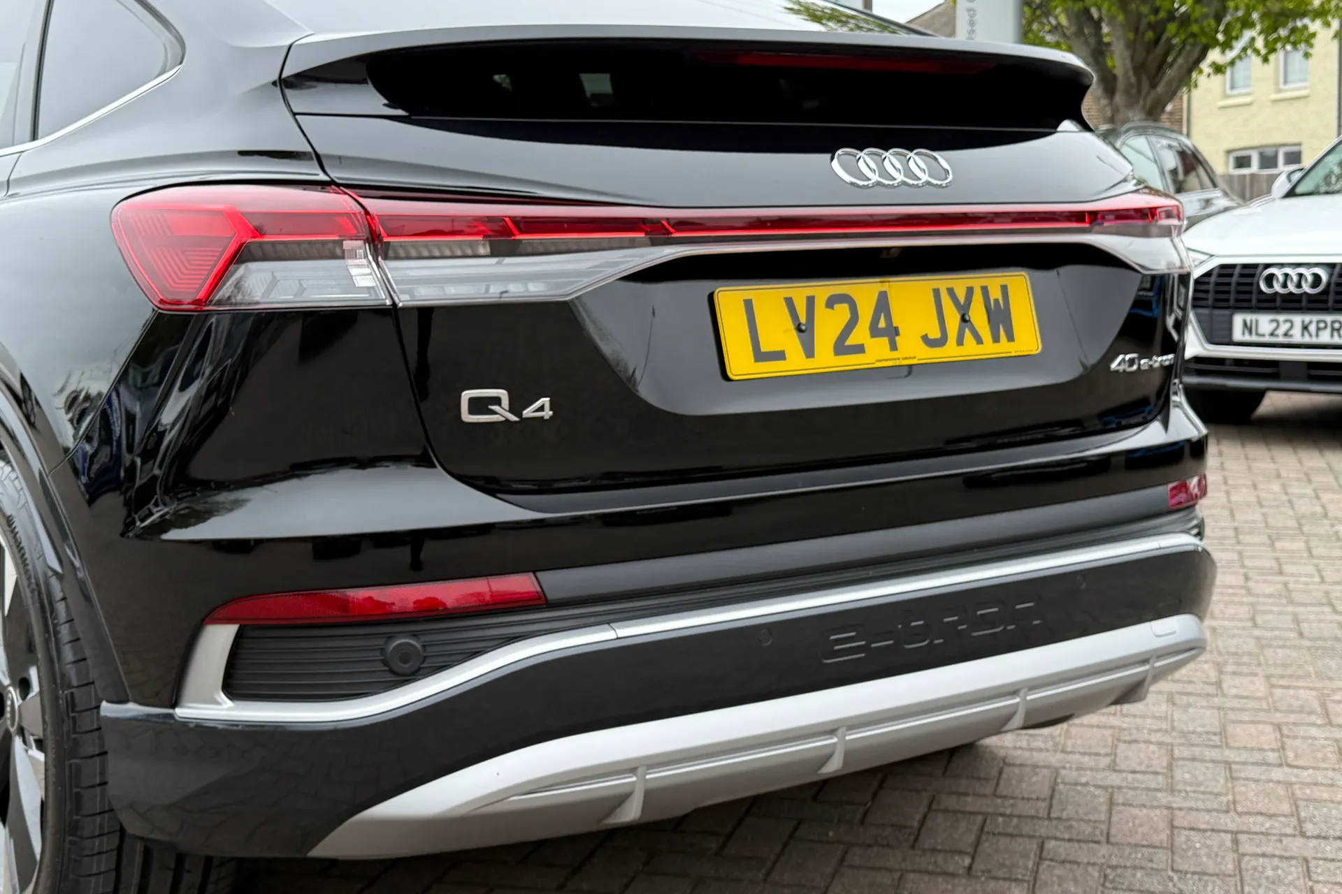 Audi Q4 thumbnail image number 51