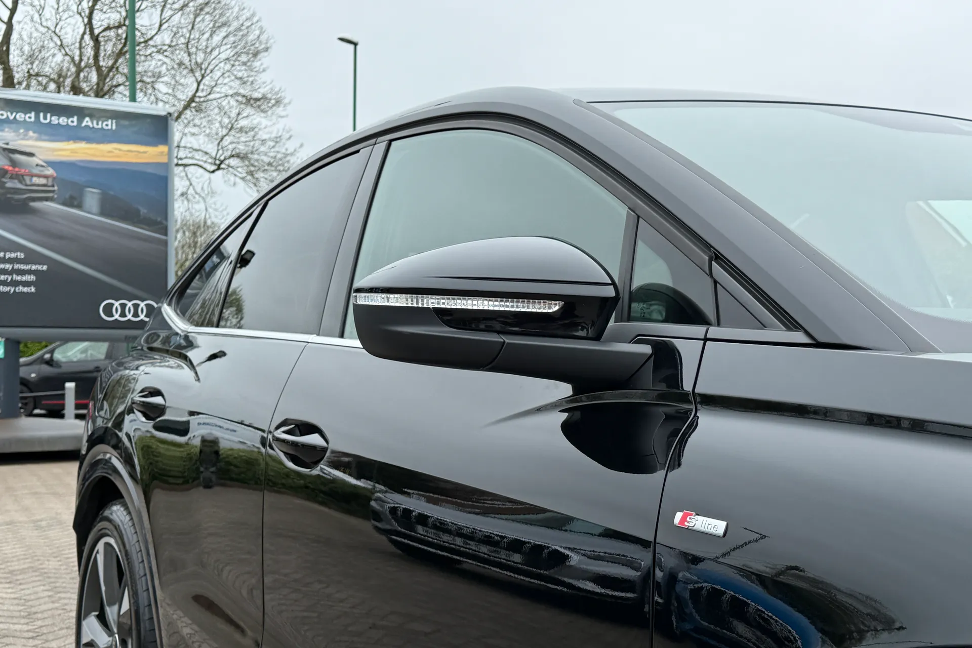 Audi Q4 thumbnail image number 49