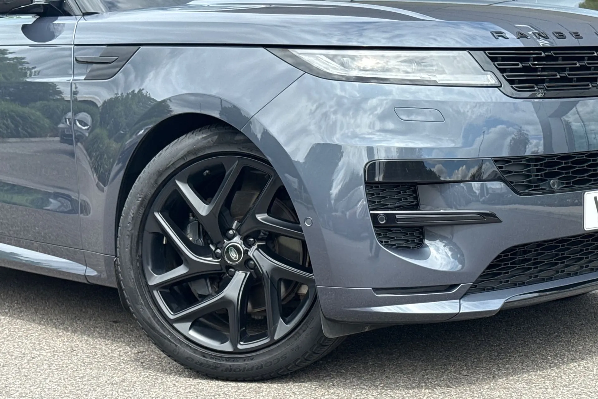 LAND ROVER RANGE ROVER SPORT thumbnail image number 10