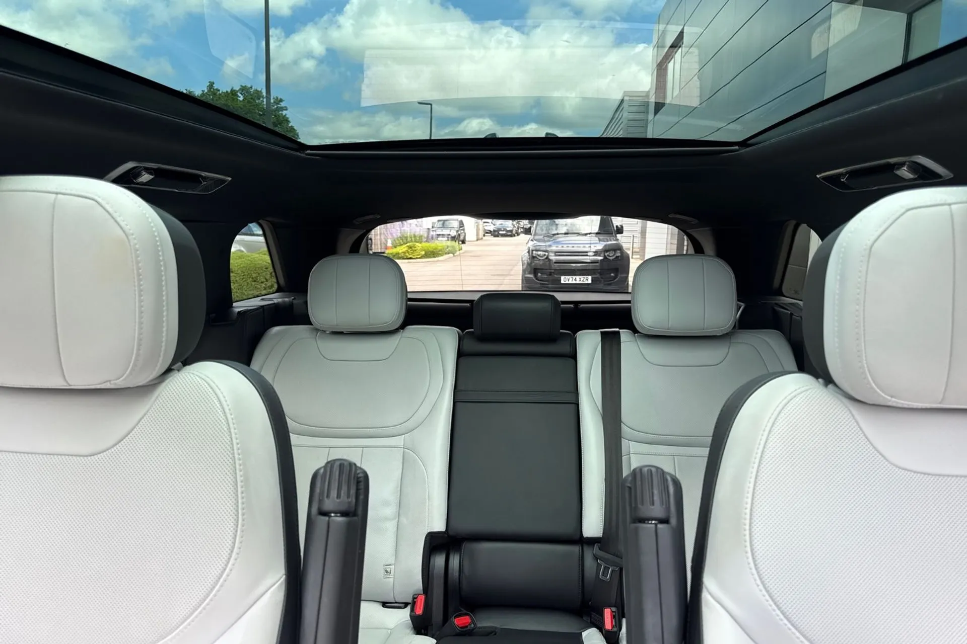 LAND ROVER RANGE ROVER SPORT thumbnail image number 41