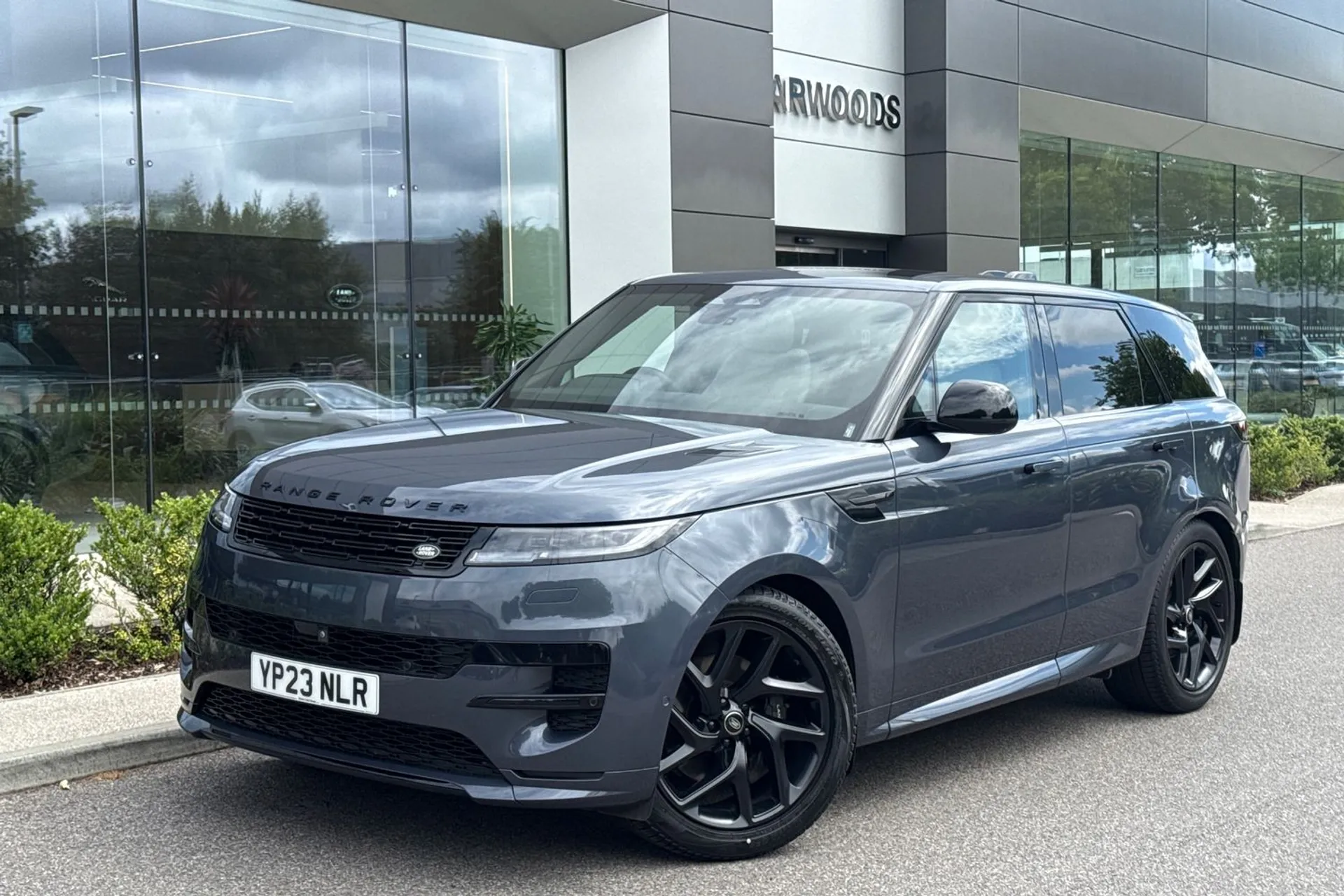 LAND ROVER RANGE ROVER SPORT thumbnail image number 17