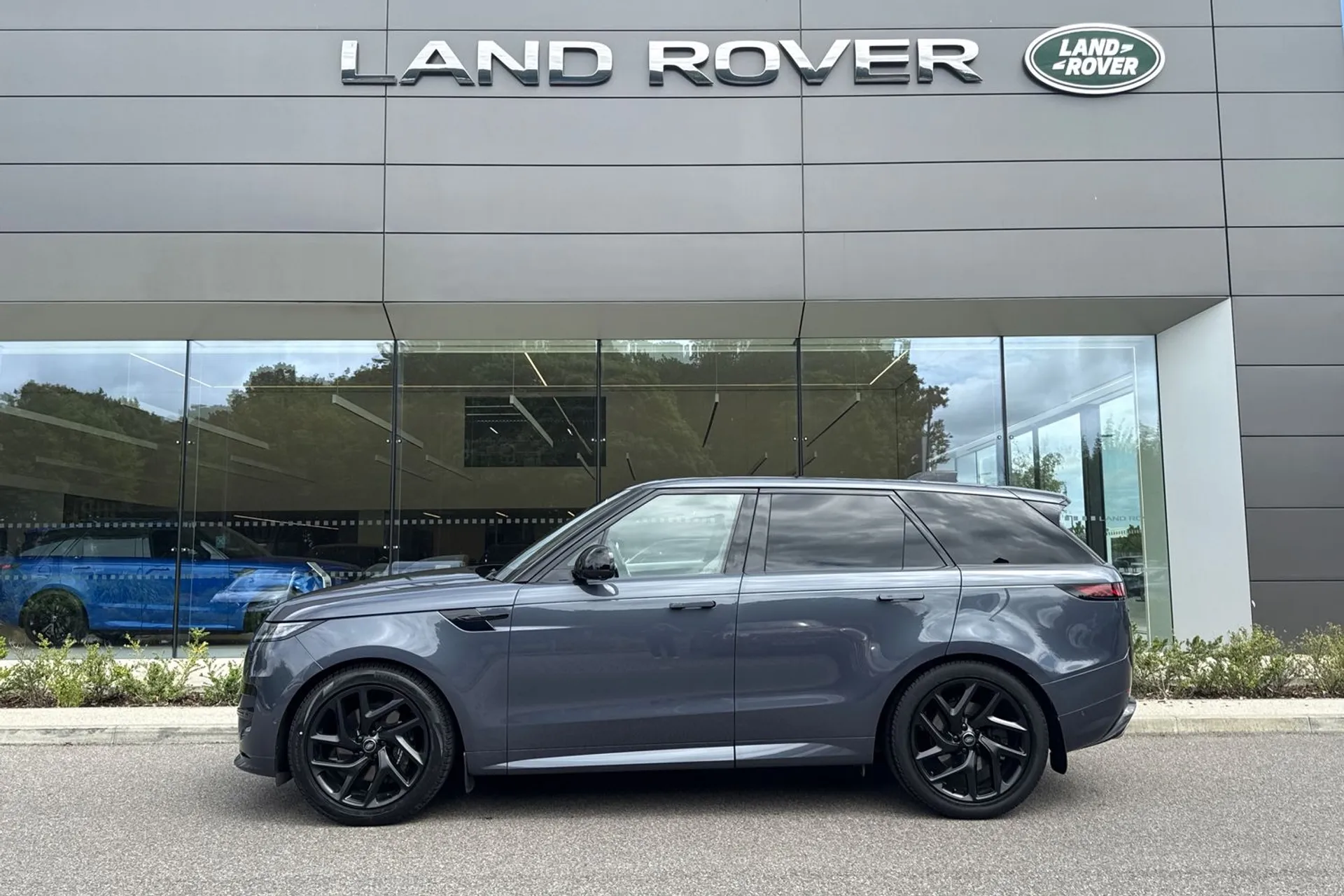 LAND ROVER RANGE ROVER SPORT thumbnail image number 9