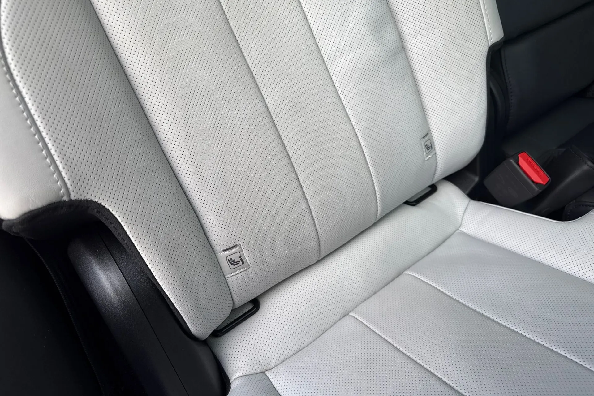 LAND ROVER RANGE ROVER SPORT thumbnail image number 39