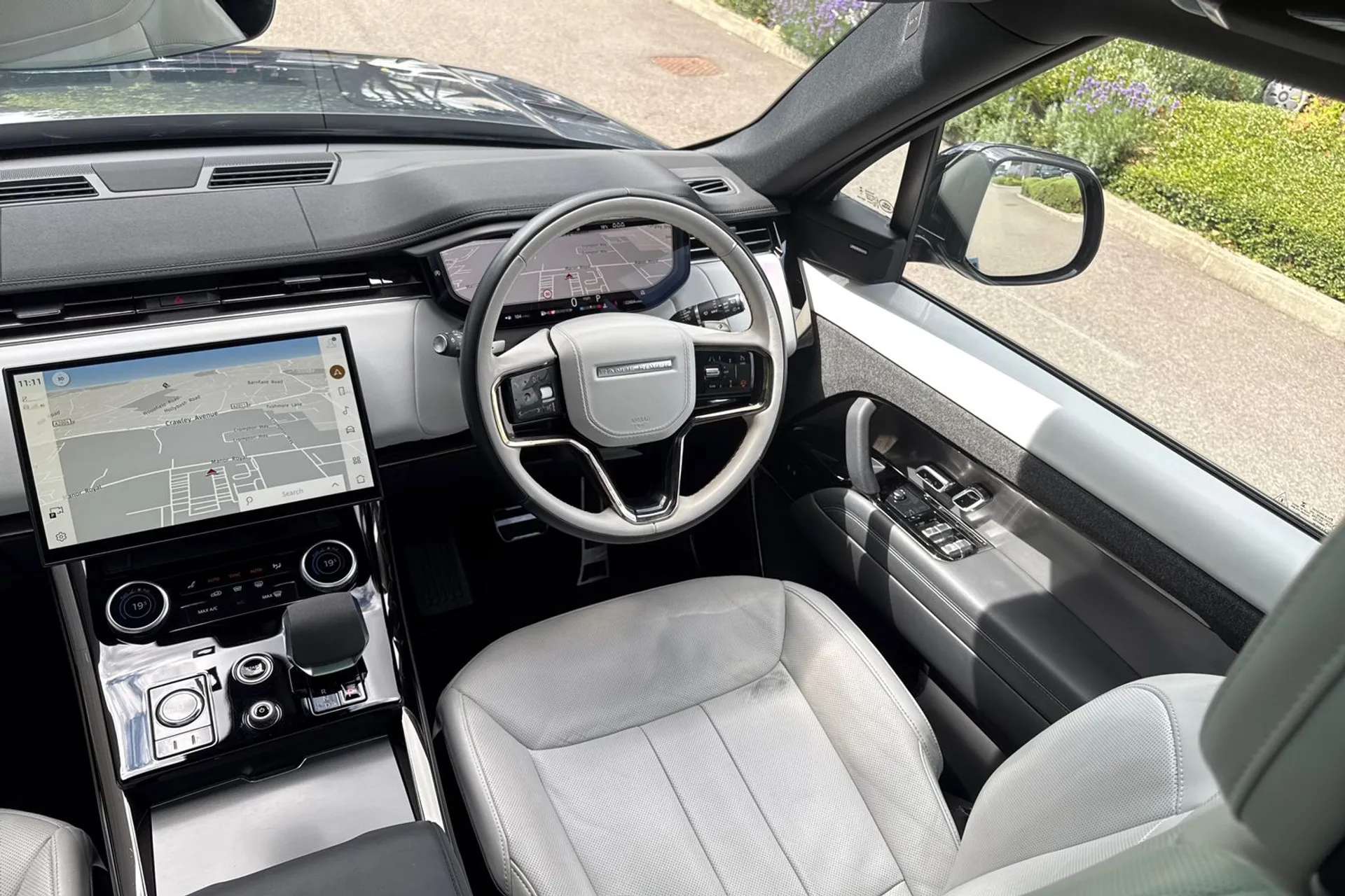 LAND ROVER RANGE ROVER SPORT thumbnail image number 31