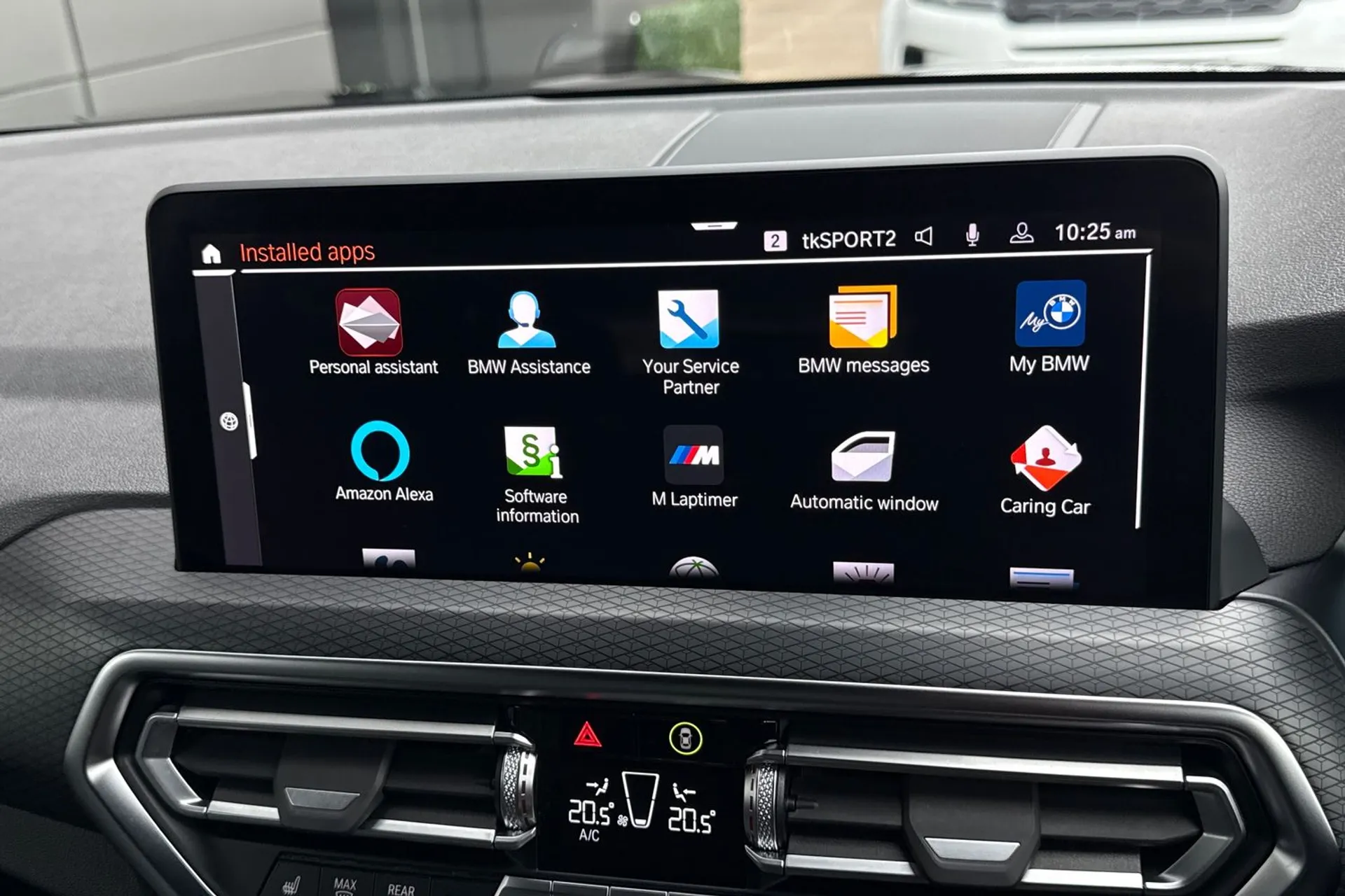 BMW X4 thumbnail image number 61