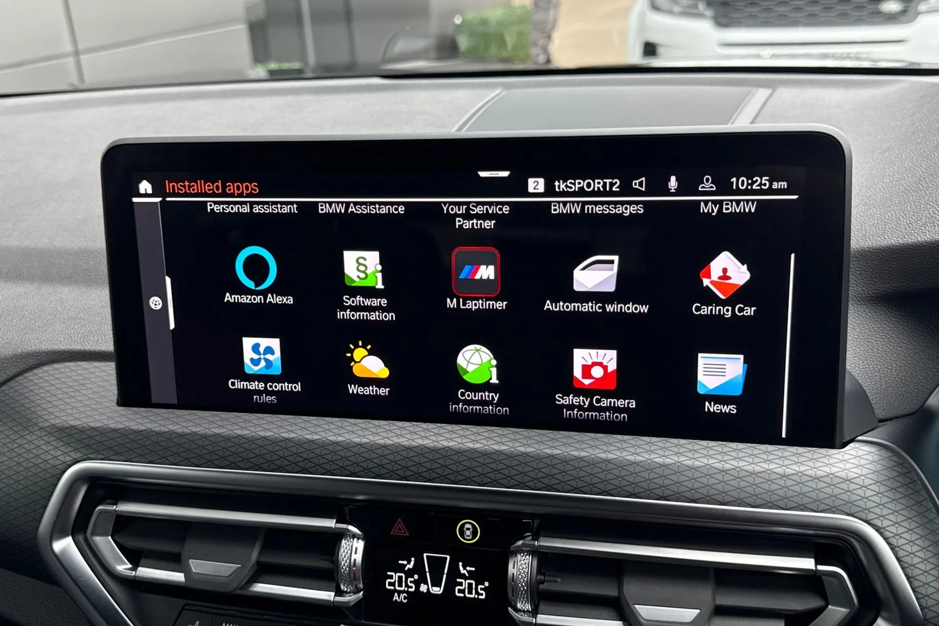 BMW X4 thumbnail image number 62