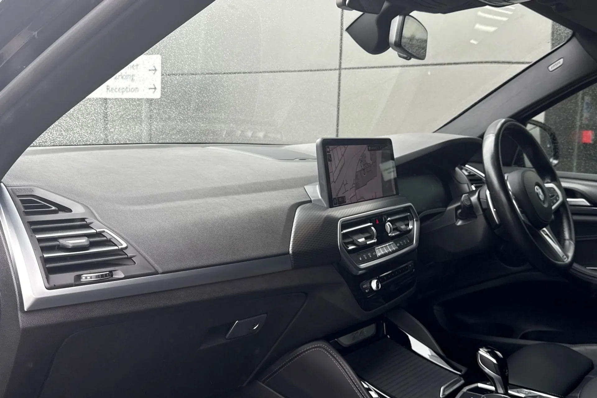 BMW X4 thumbnail image number 39