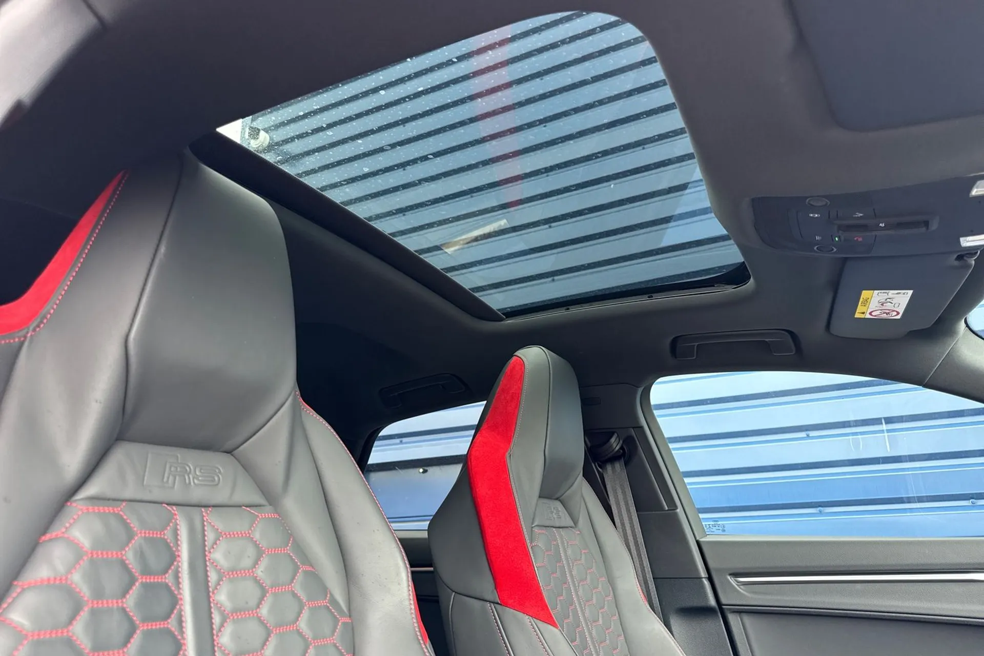 Audi RS Q3 thumbnail image number 4