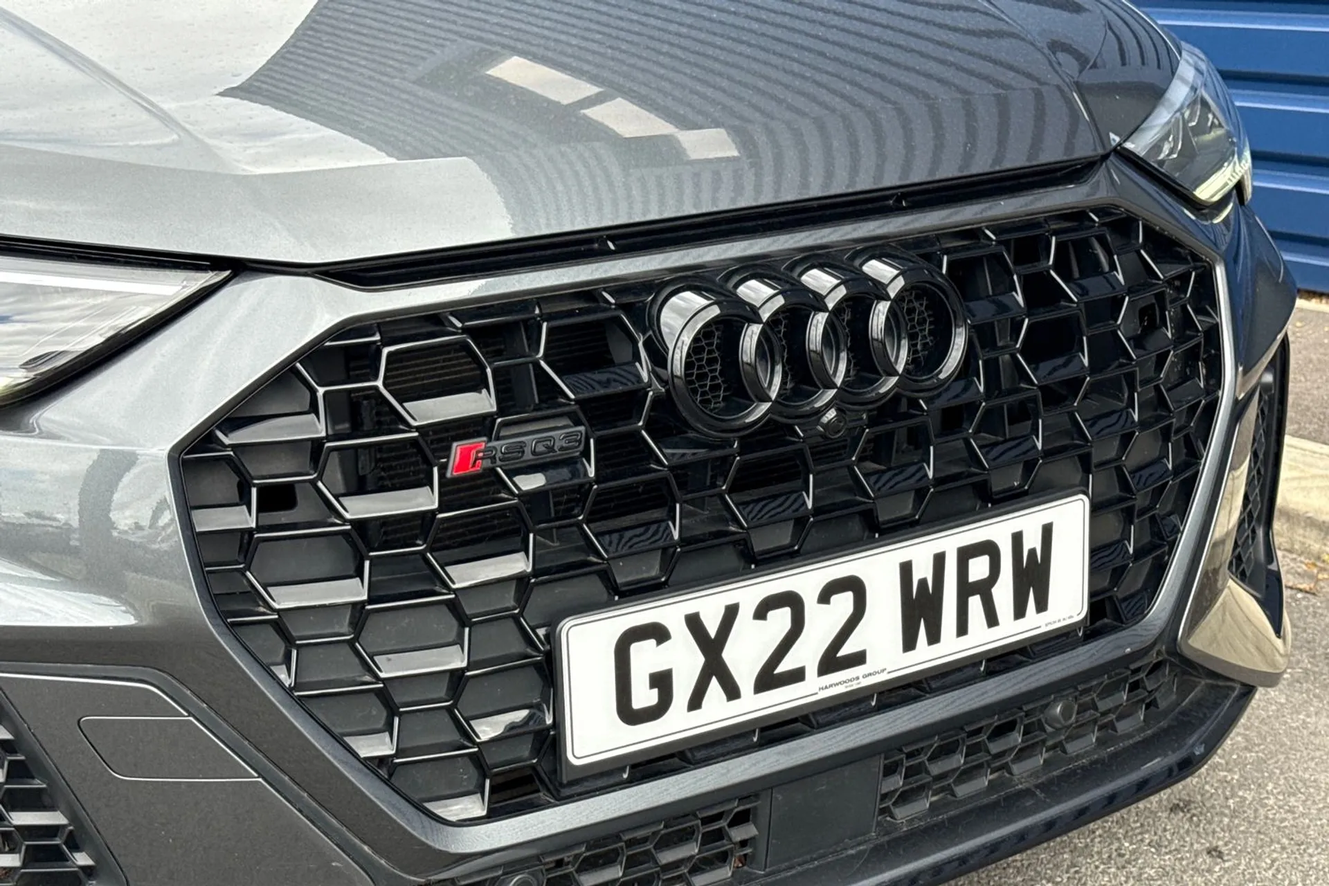 Audi RS Q3 thumbnail image number 17