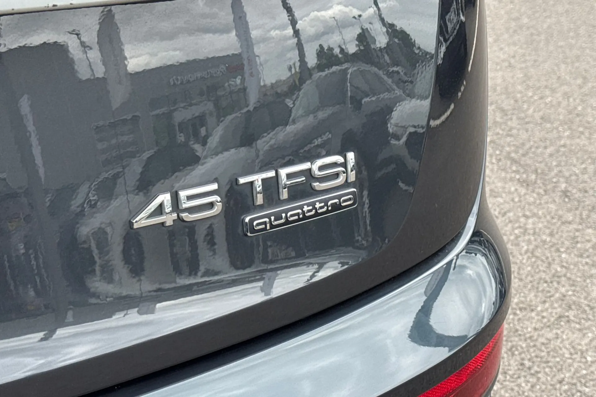 Audi Q5 thumbnail image number 16