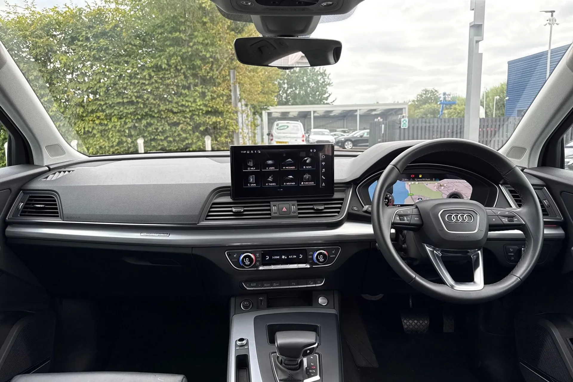 Audi Q5 thumbnail image number 3