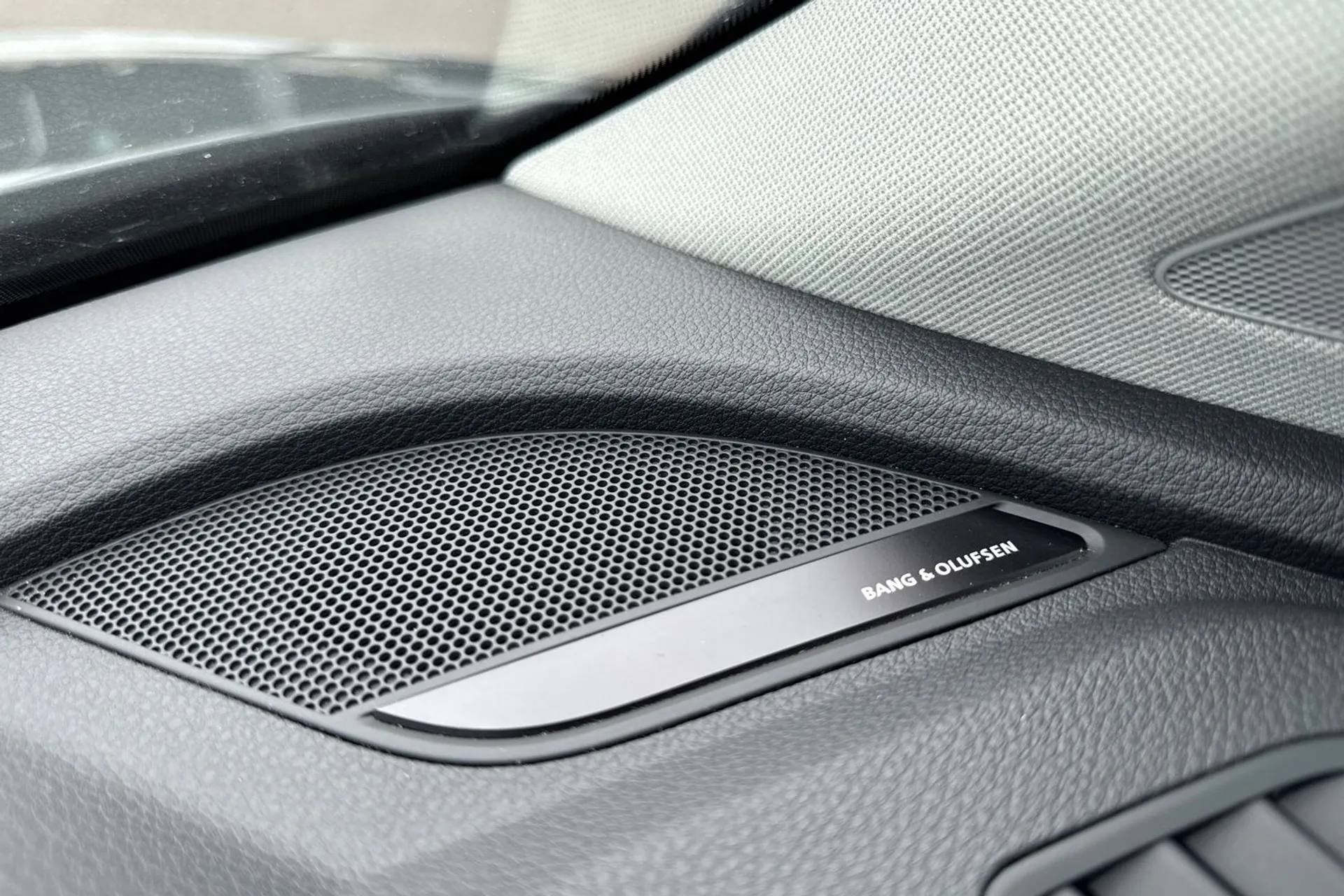 Audi Q5 thumbnail image number 40