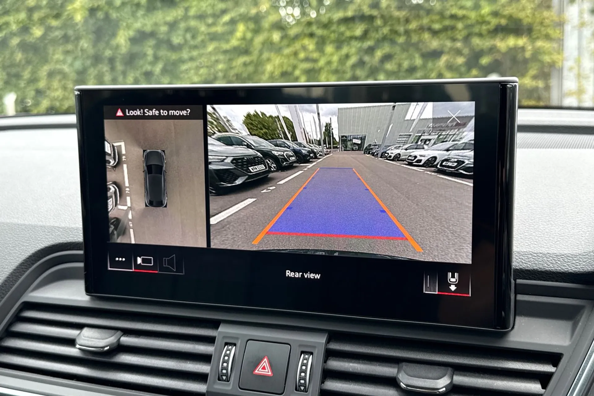 Audi Q5 thumbnail image number 22