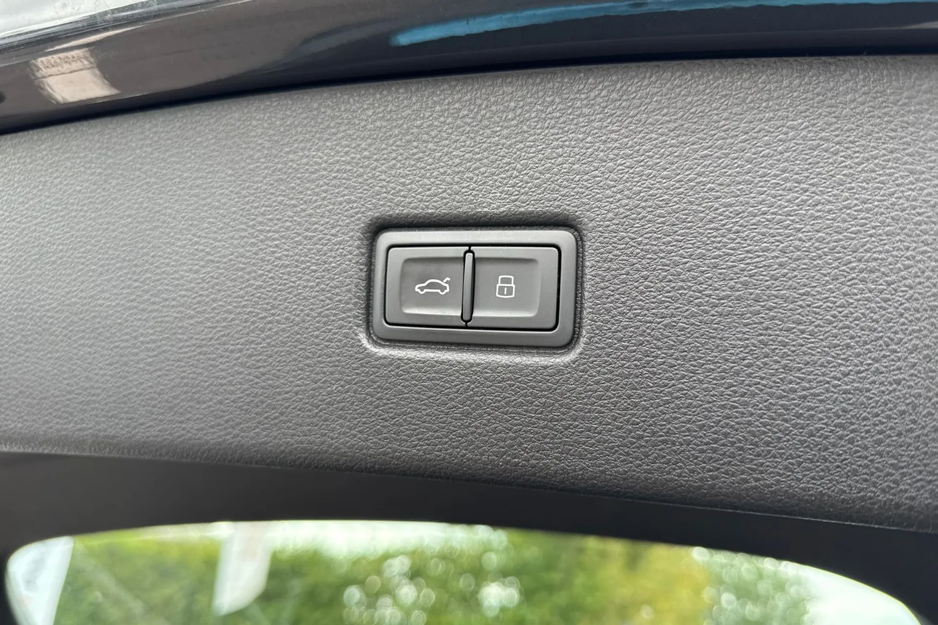 Audi Q5 thumbnail image number 19