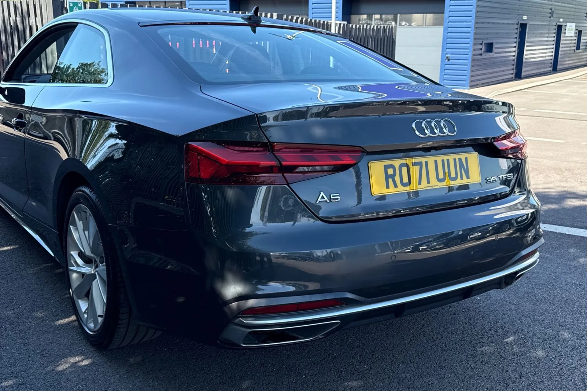 Audi A5 thumbnail image number 17
