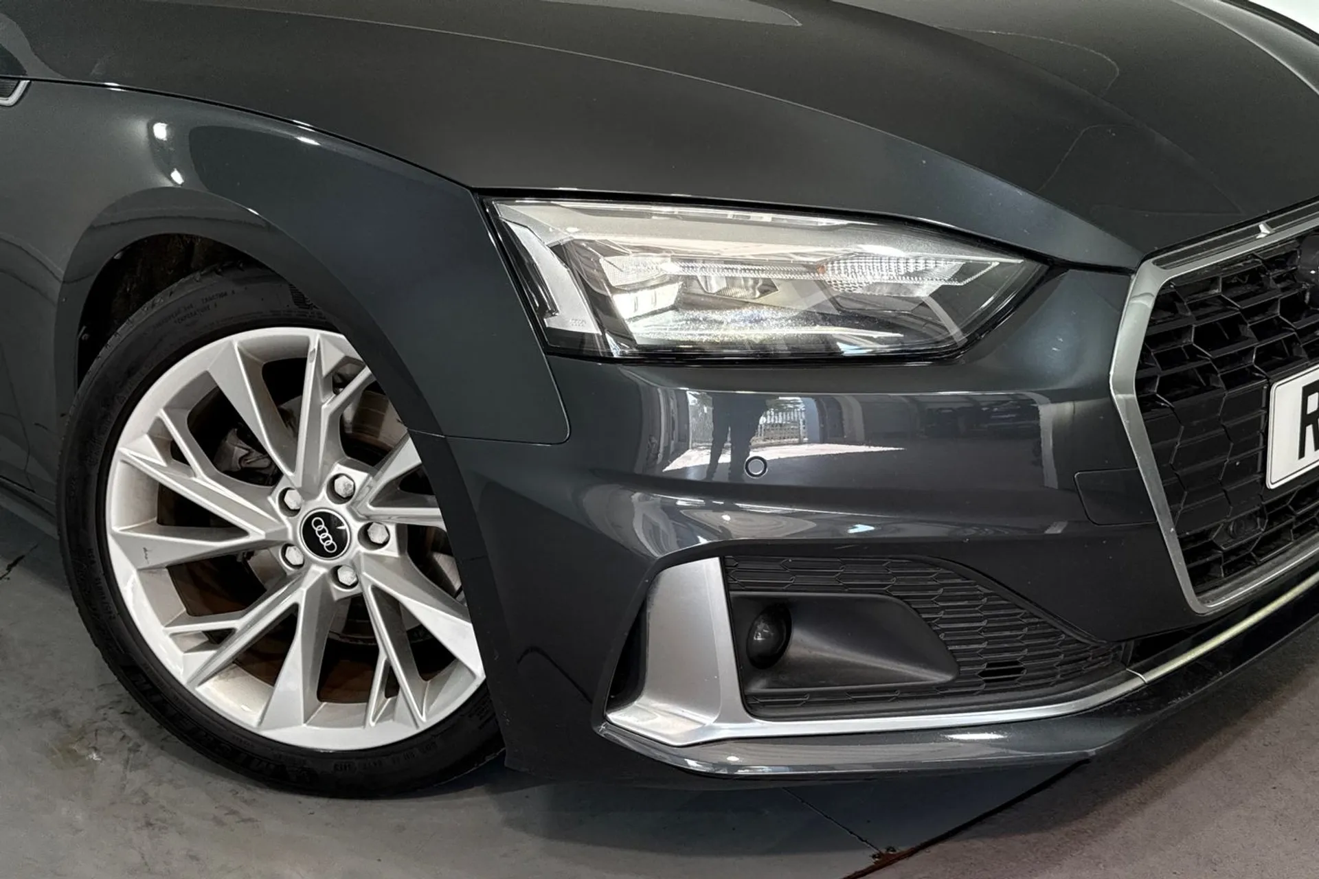 Audi A5 thumbnail image number 6