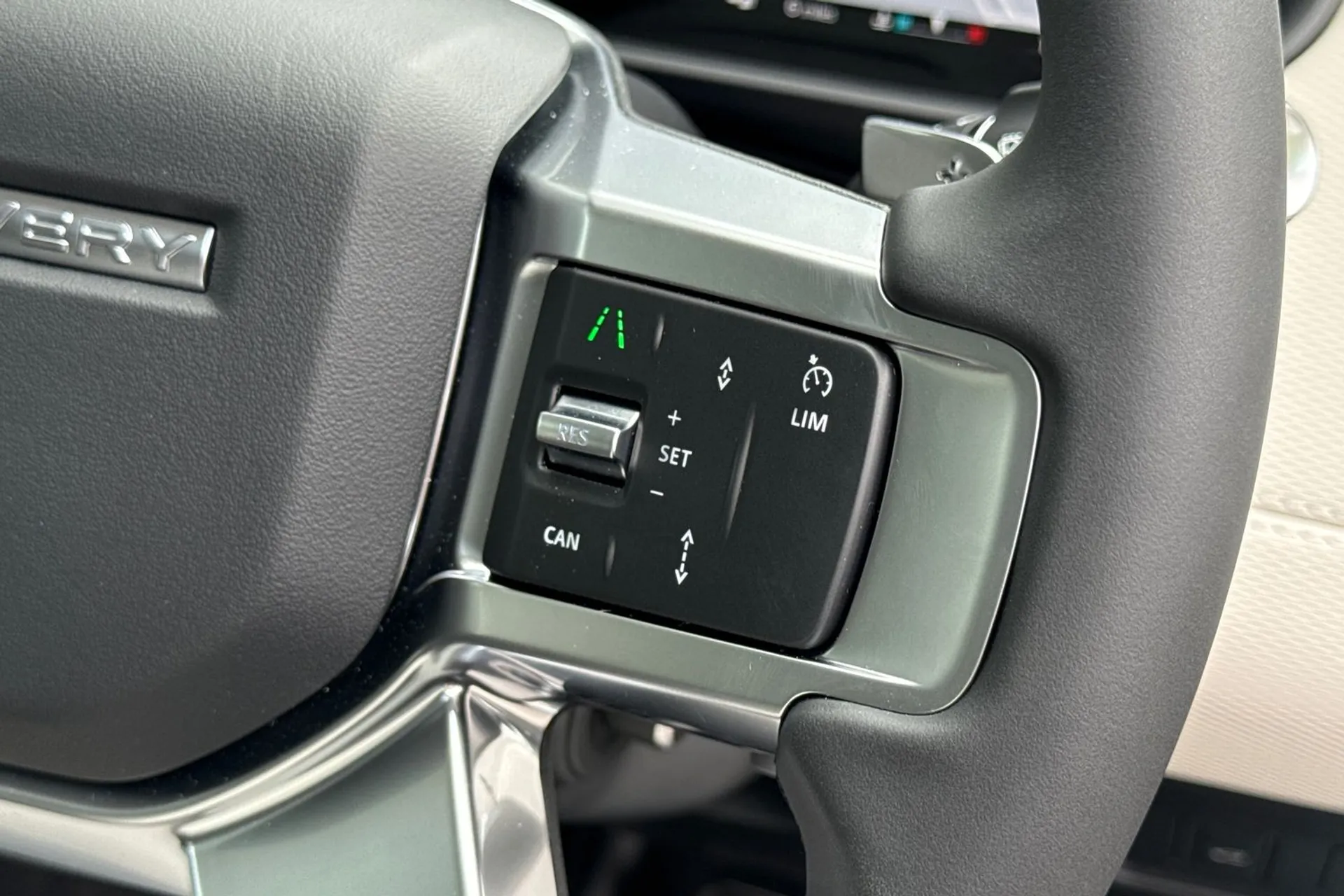 LAND ROVER DISCOVERY thumbnail image number 51