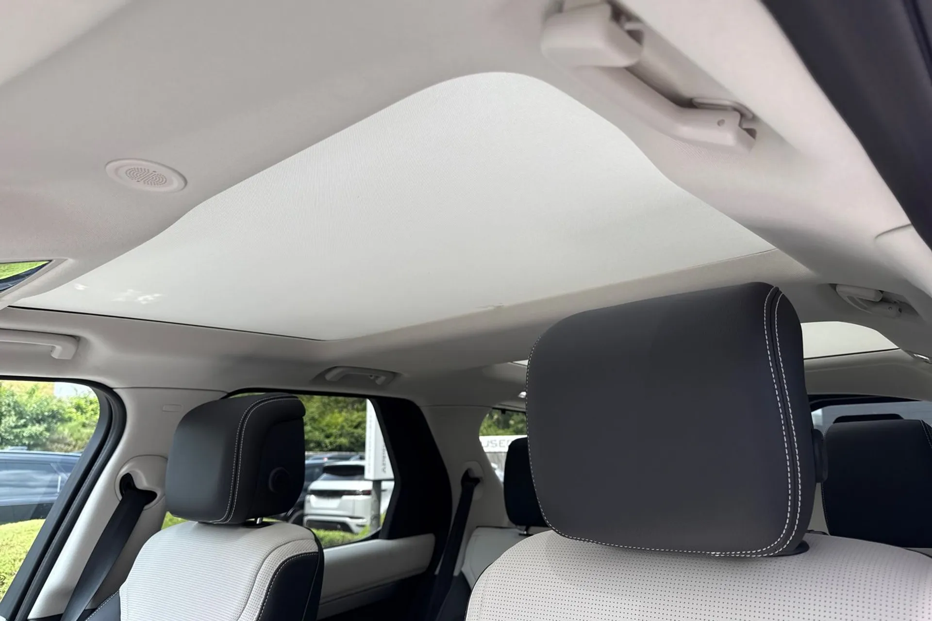 LAND ROVER DISCOVERY thumbnail image number 5