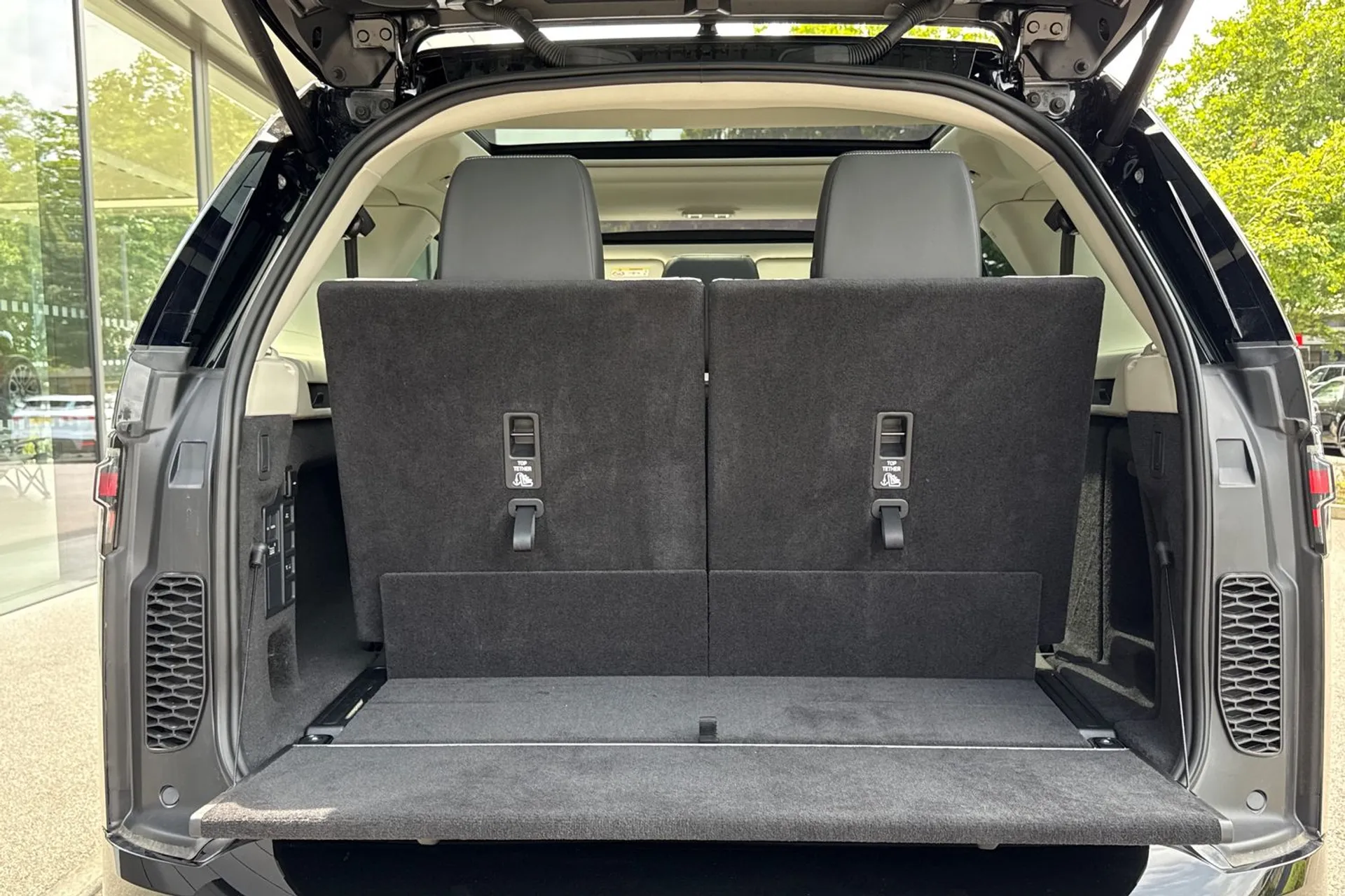 LAND ROVER DISCOVERY thumbnail image number 38