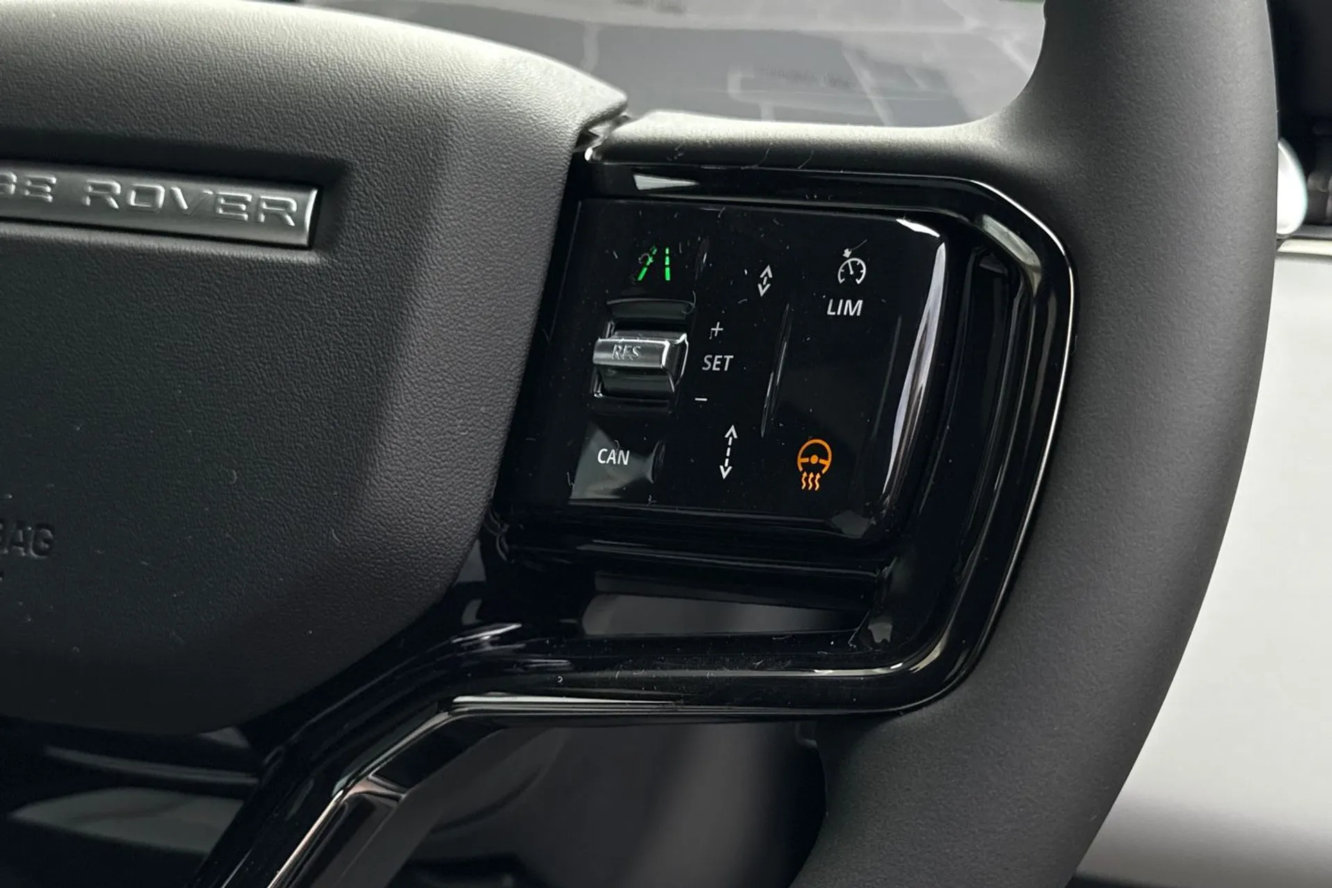LAND ROVER RANGE ROVER EVOQUE thumbnail image number 50