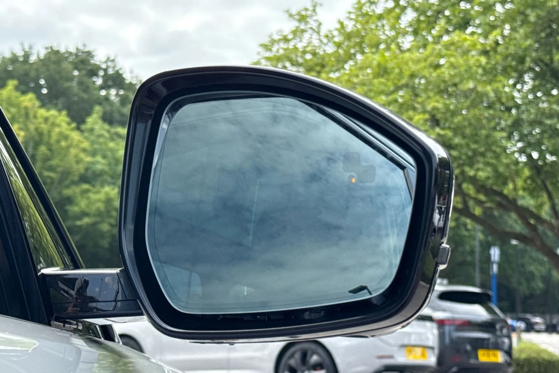 LAND ROVER RANGE ROVER EVOQUE thumbnail image number 12