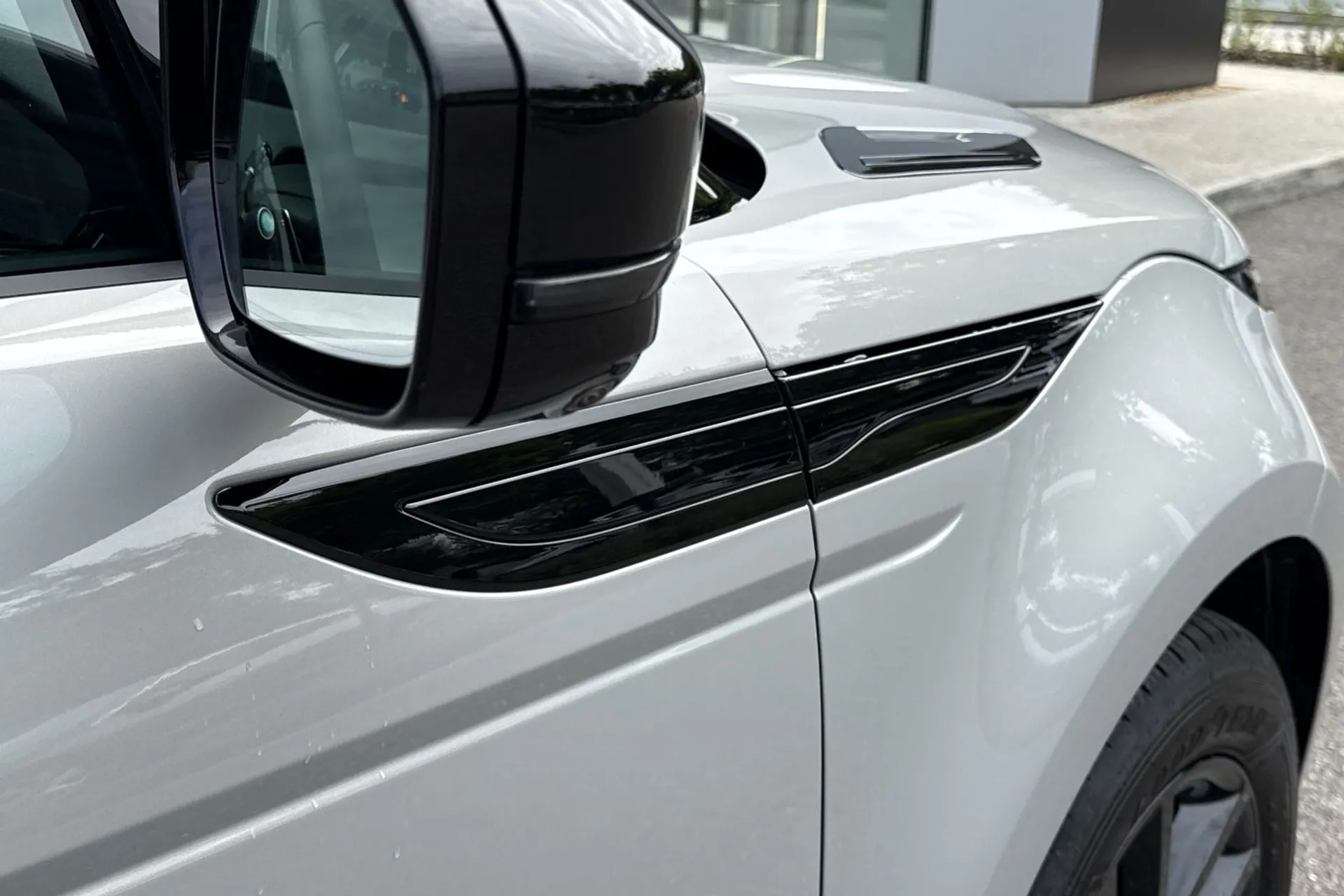 LAND ROVER RANGE ROVER EVOQUE thumbnail image number 15