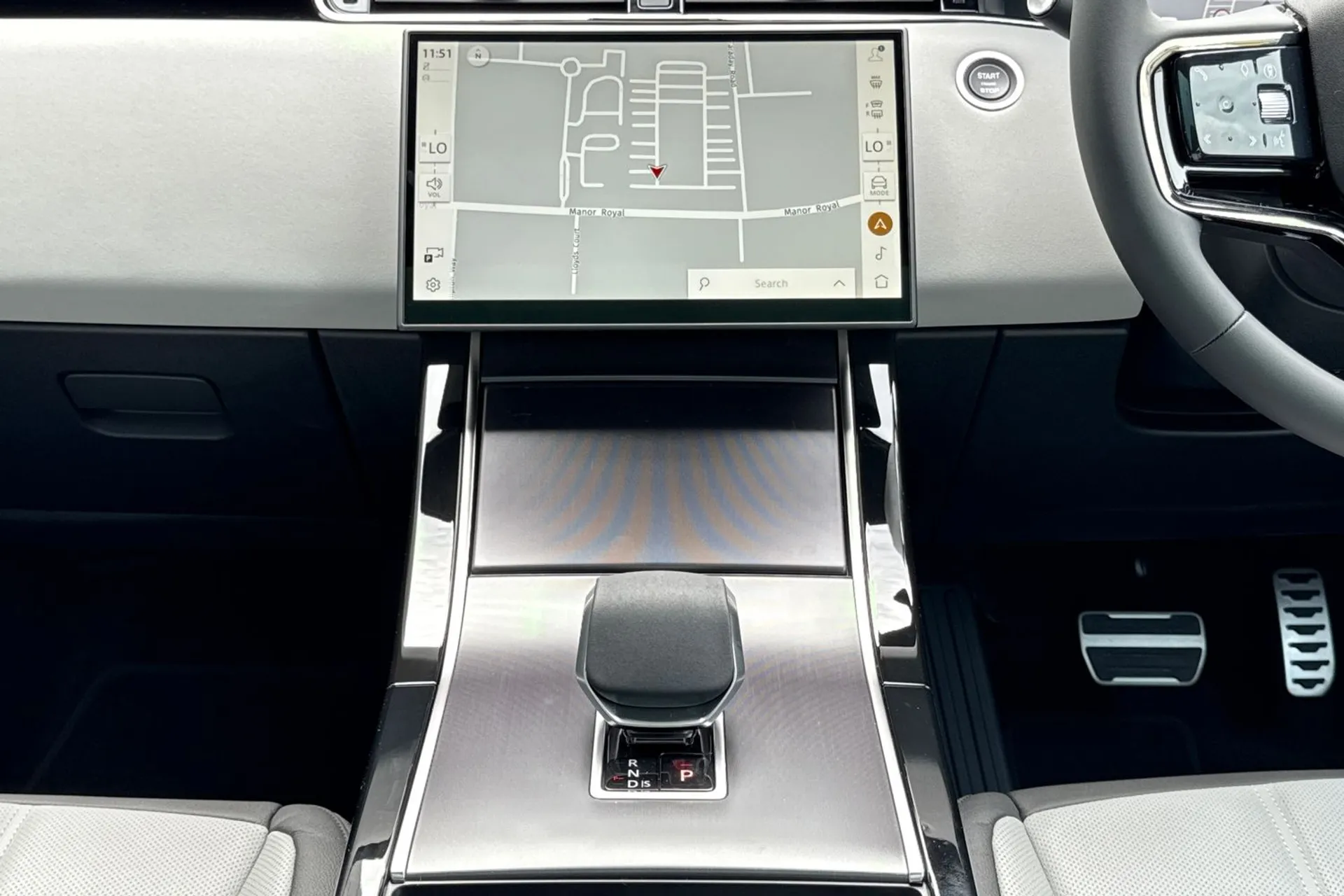 LAND ROVER RANGE ROVER EVOQUE thumbnail image number 28