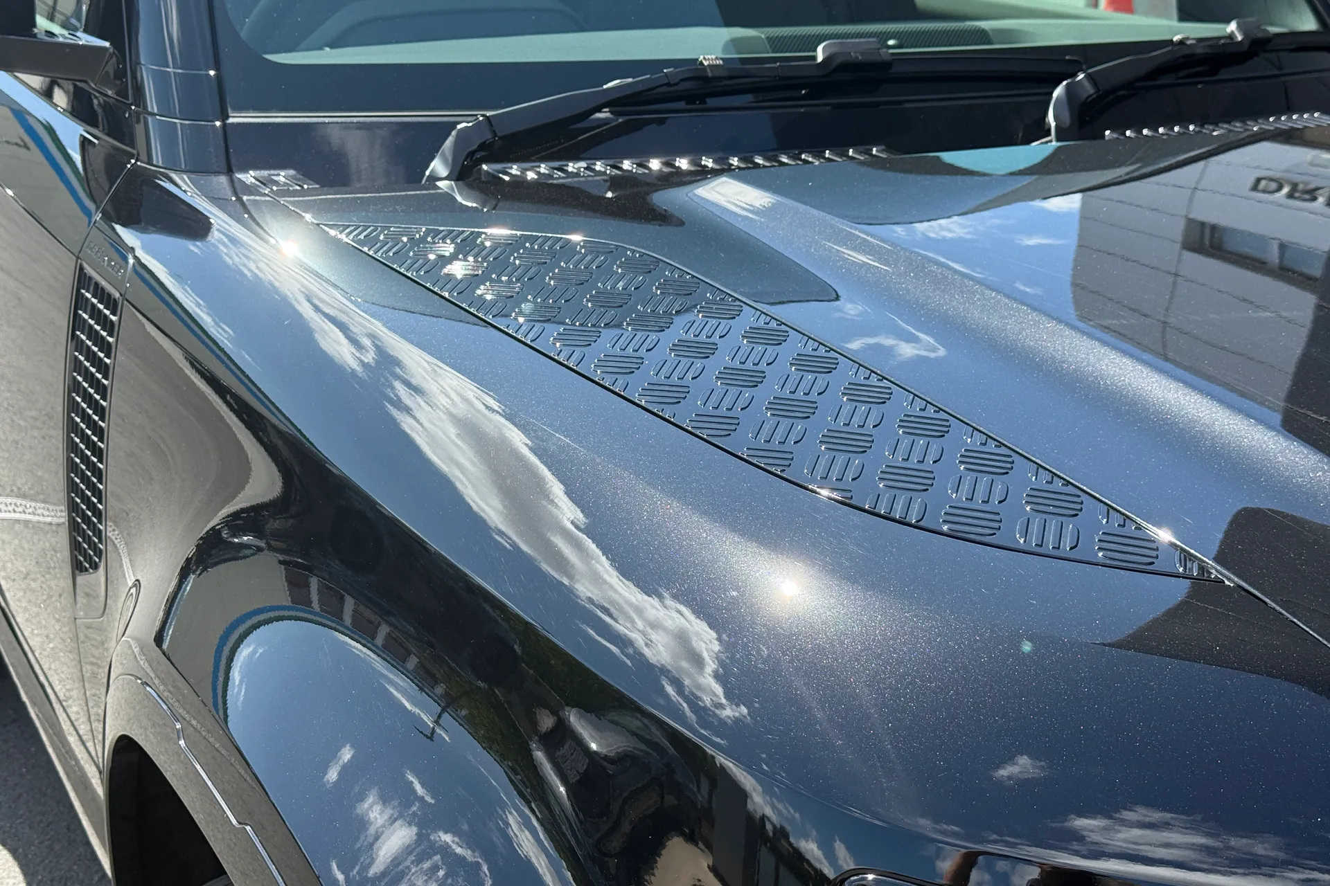 LAND ROVER Defender 90 thumbnail image number 22