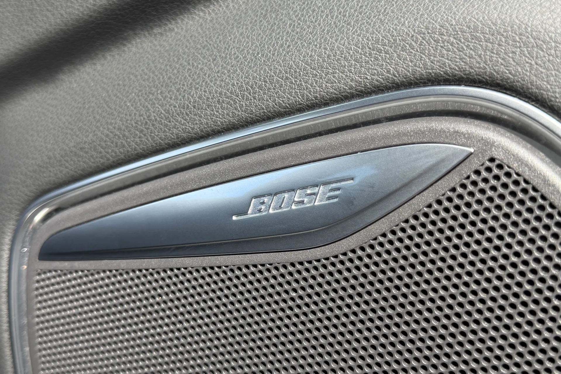 Audi Q3 thumbnail image number 4