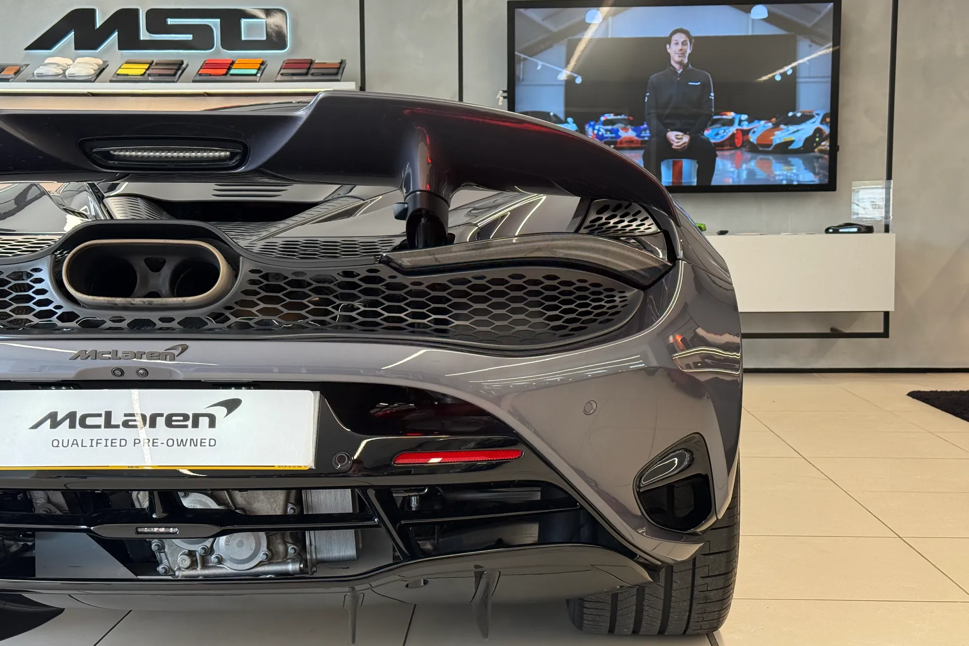 McLaren 750S thumbnail image number 46