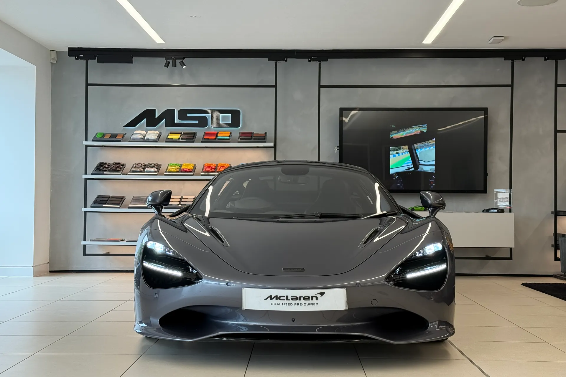 McLaren 750S thumbnail image number 36