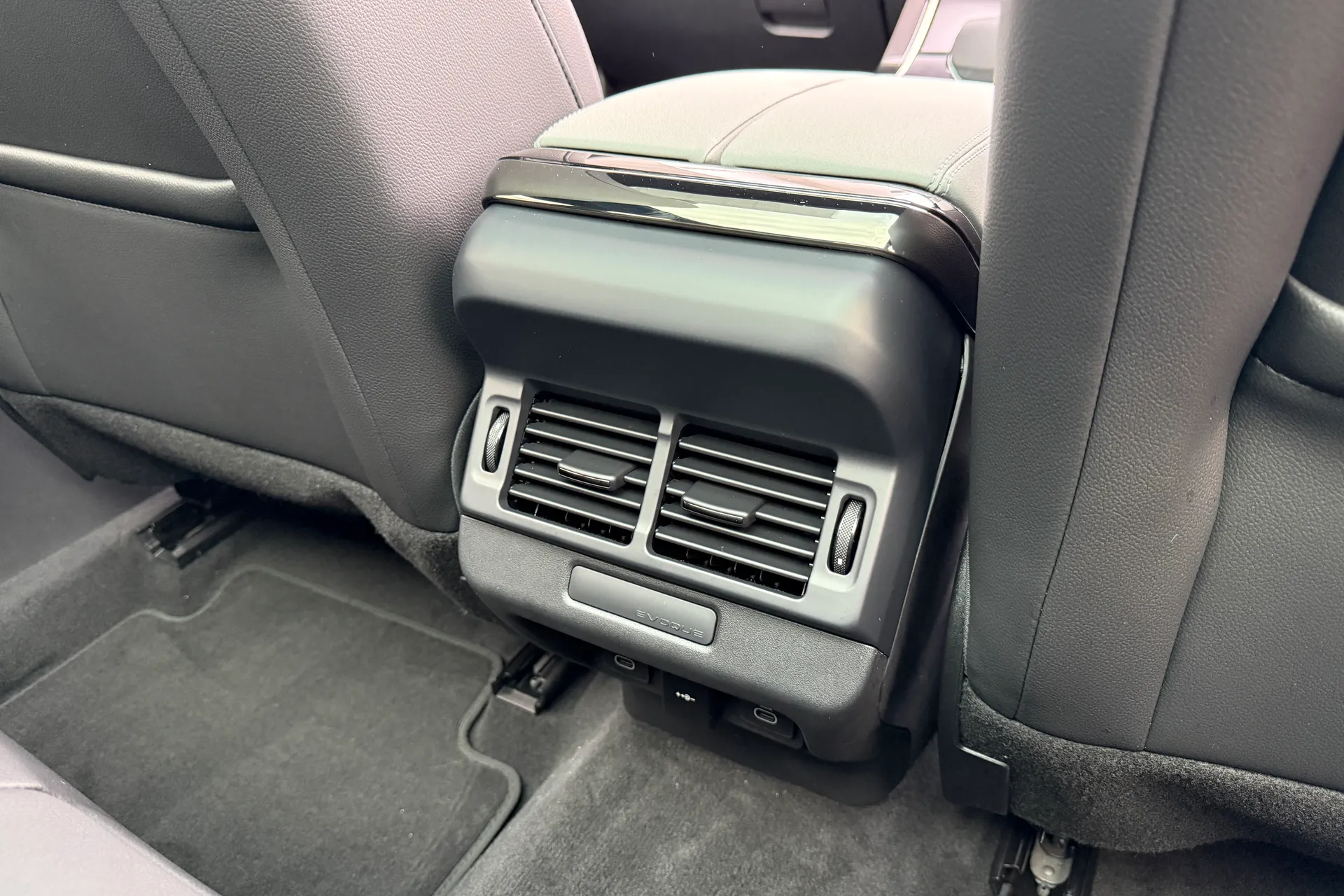 LAND ROVER RANGE ROVER EVOQUE thumbnail image number 49