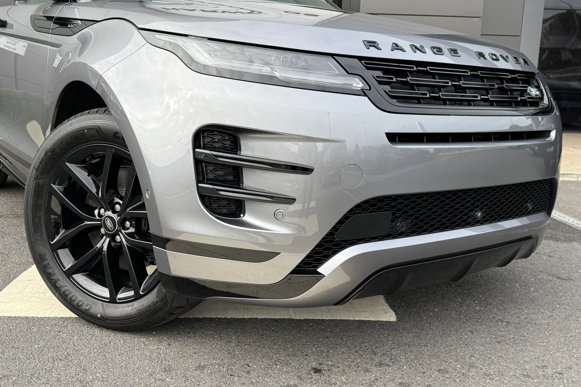LAND ROVER RANGE ROVER EVOQUE thumbnail image number 15