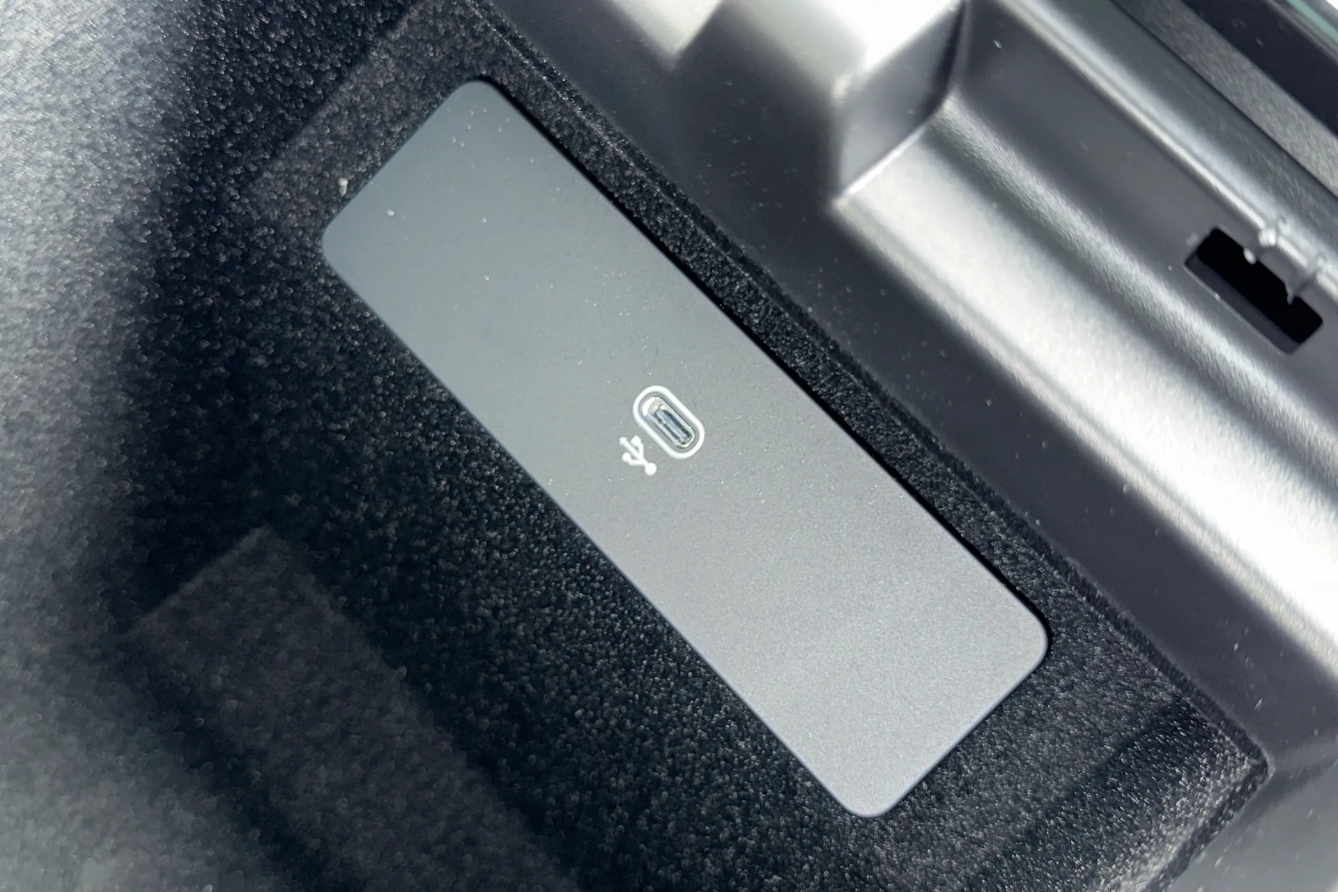 LAND ROVER RANGE ROVER EVOQUE thumbnail image number 32