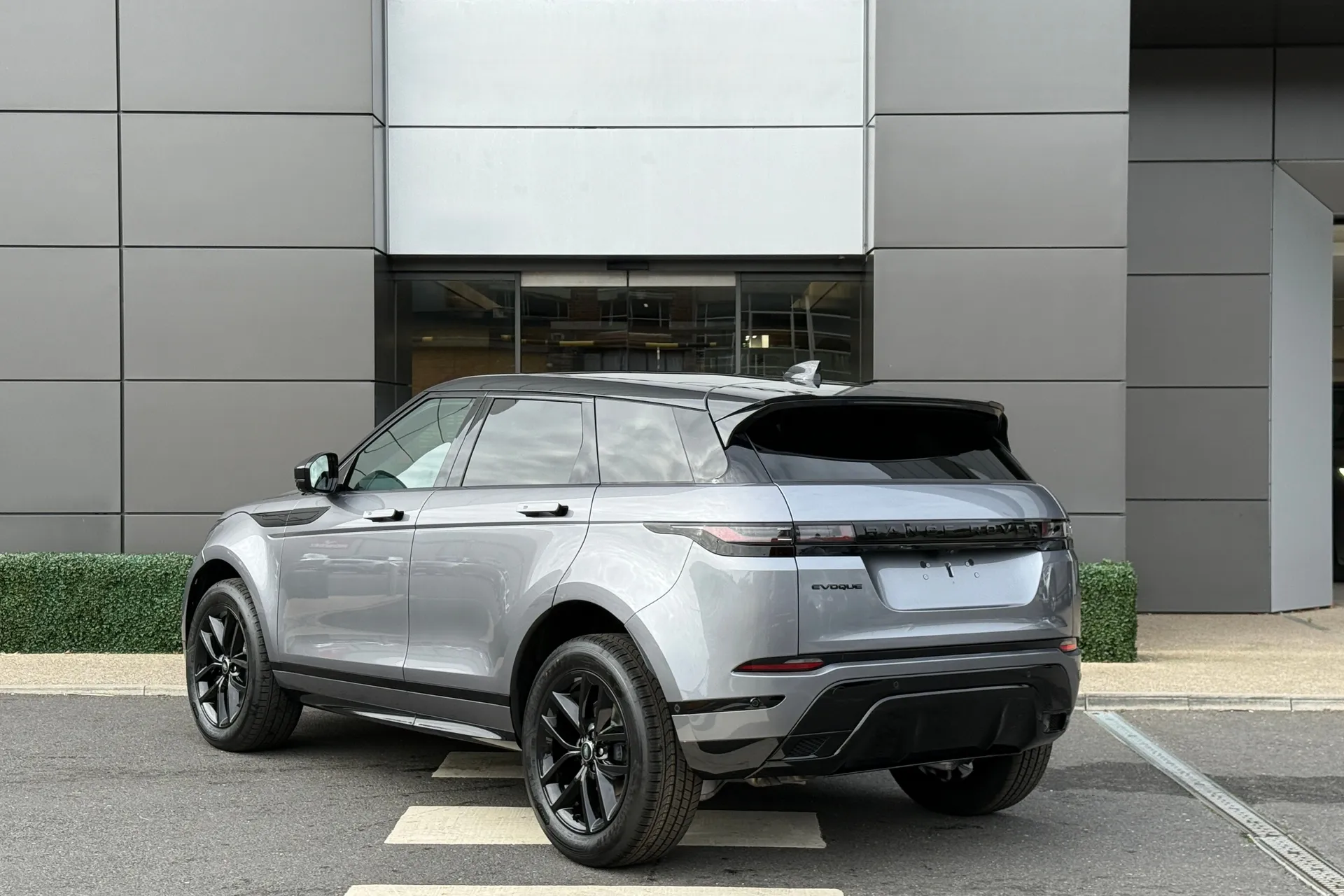 LAND ROVER RANGE ROVER EVOQUE thumbnail image number 14