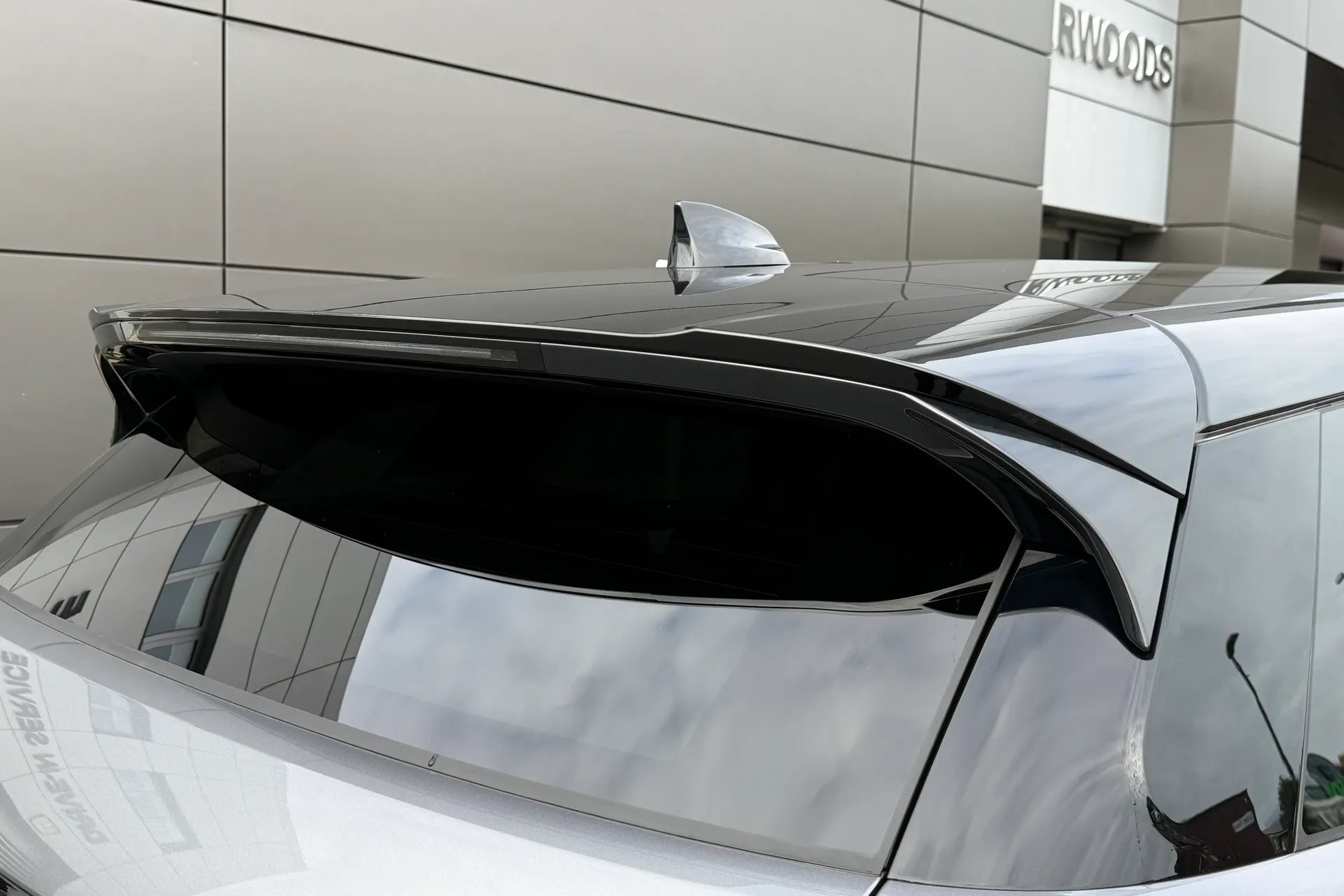 LAND ROVER RANGE ROVER EVOQUE thumbnail image number 23