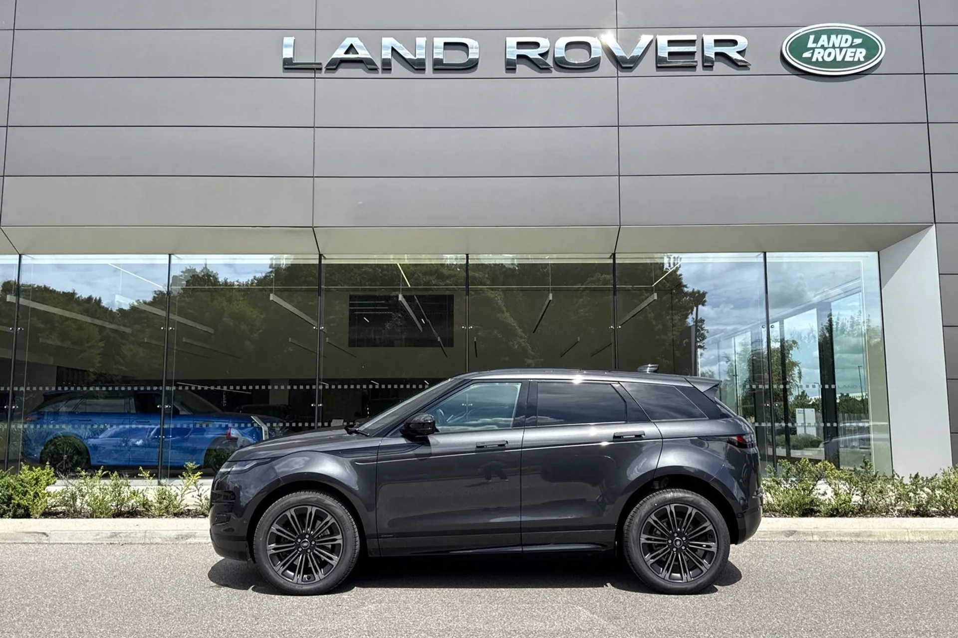 LAND ROVER RANGE ROVER EVOQUE thumbnail image number 10
