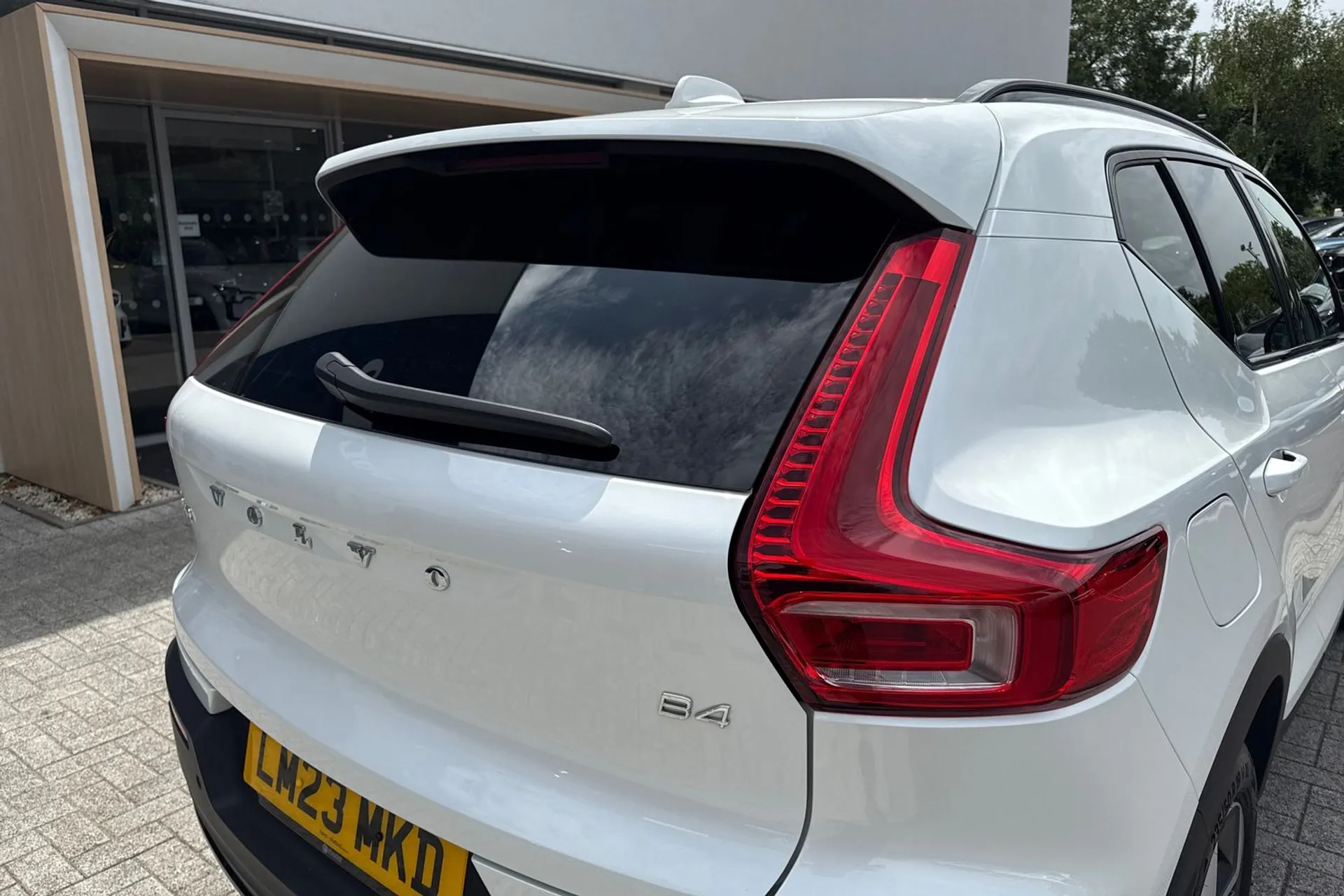 Volvo XC40 thumbnail image number 15