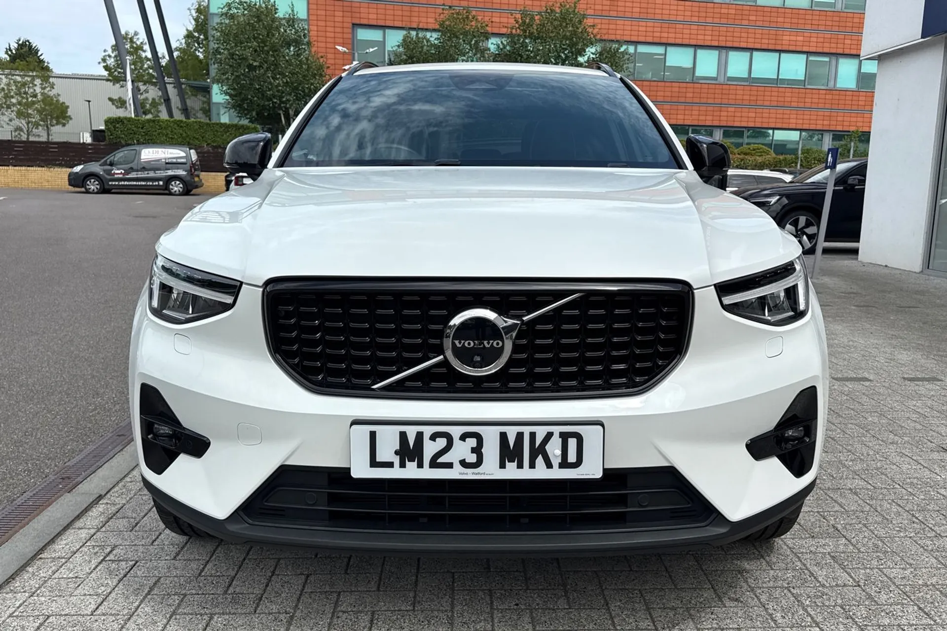 Volvo XC40 thumbnail image number 12