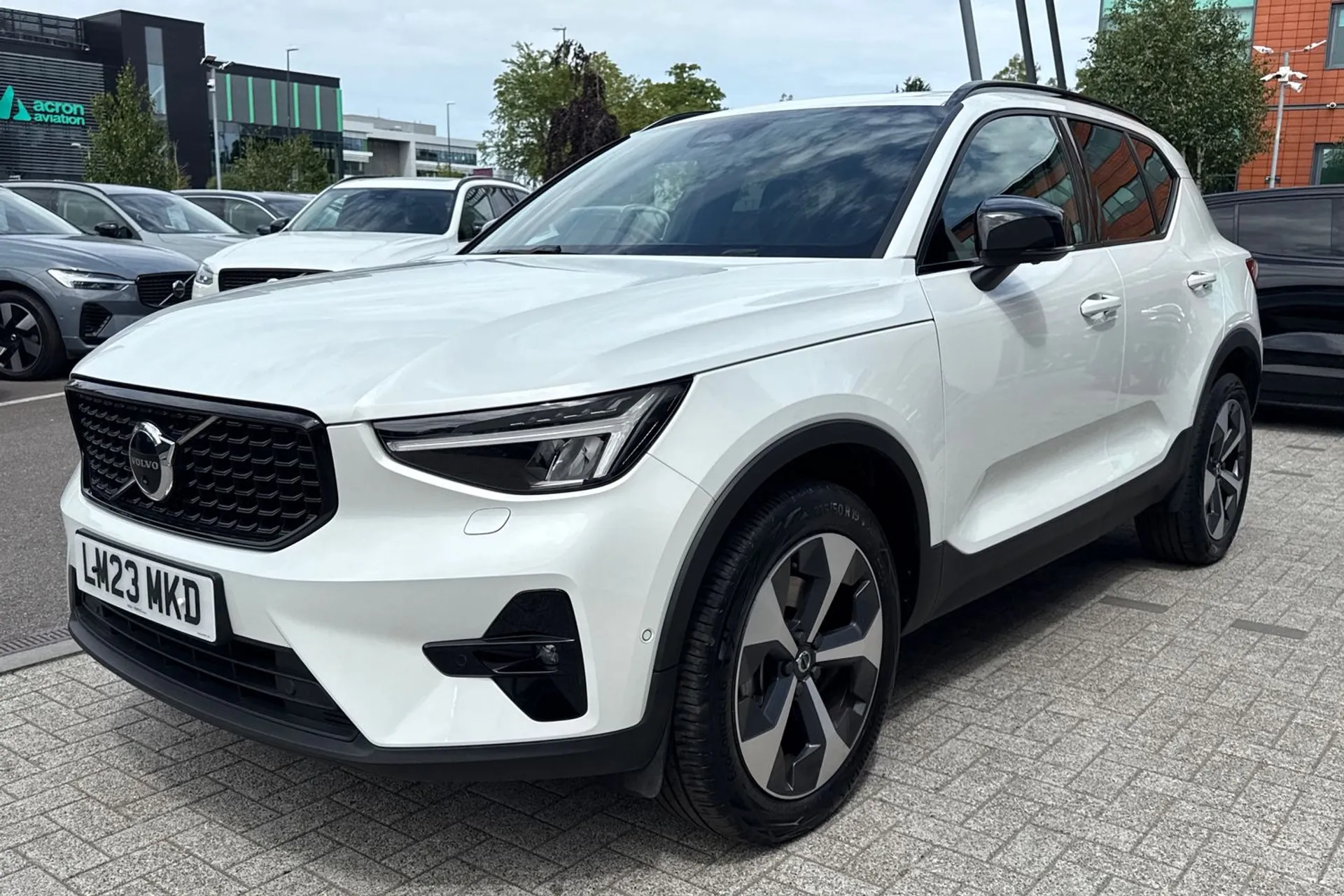 Volvo XC40 thumbnail image number 11