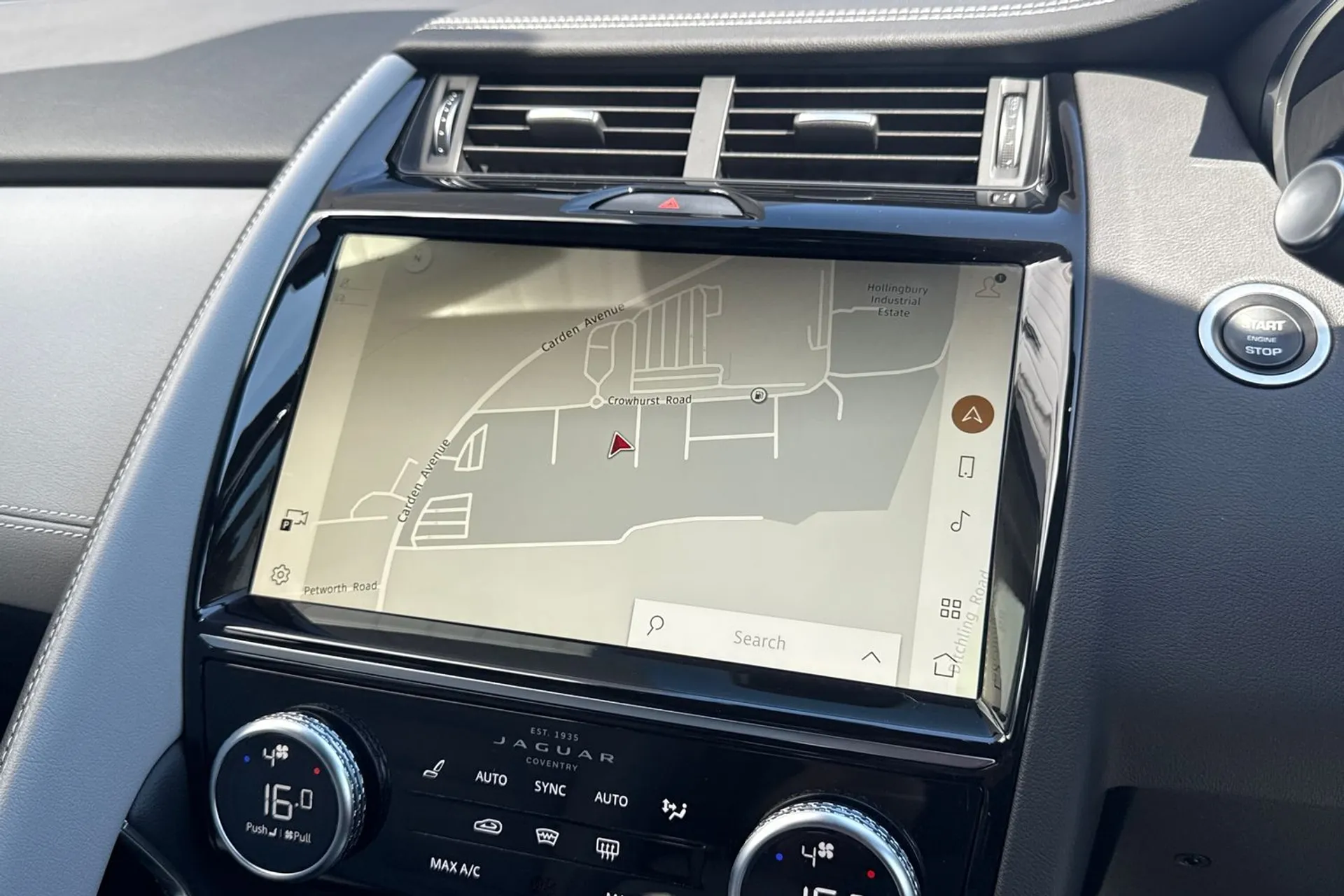 Jaguar E-PACE thumbnail image number 5