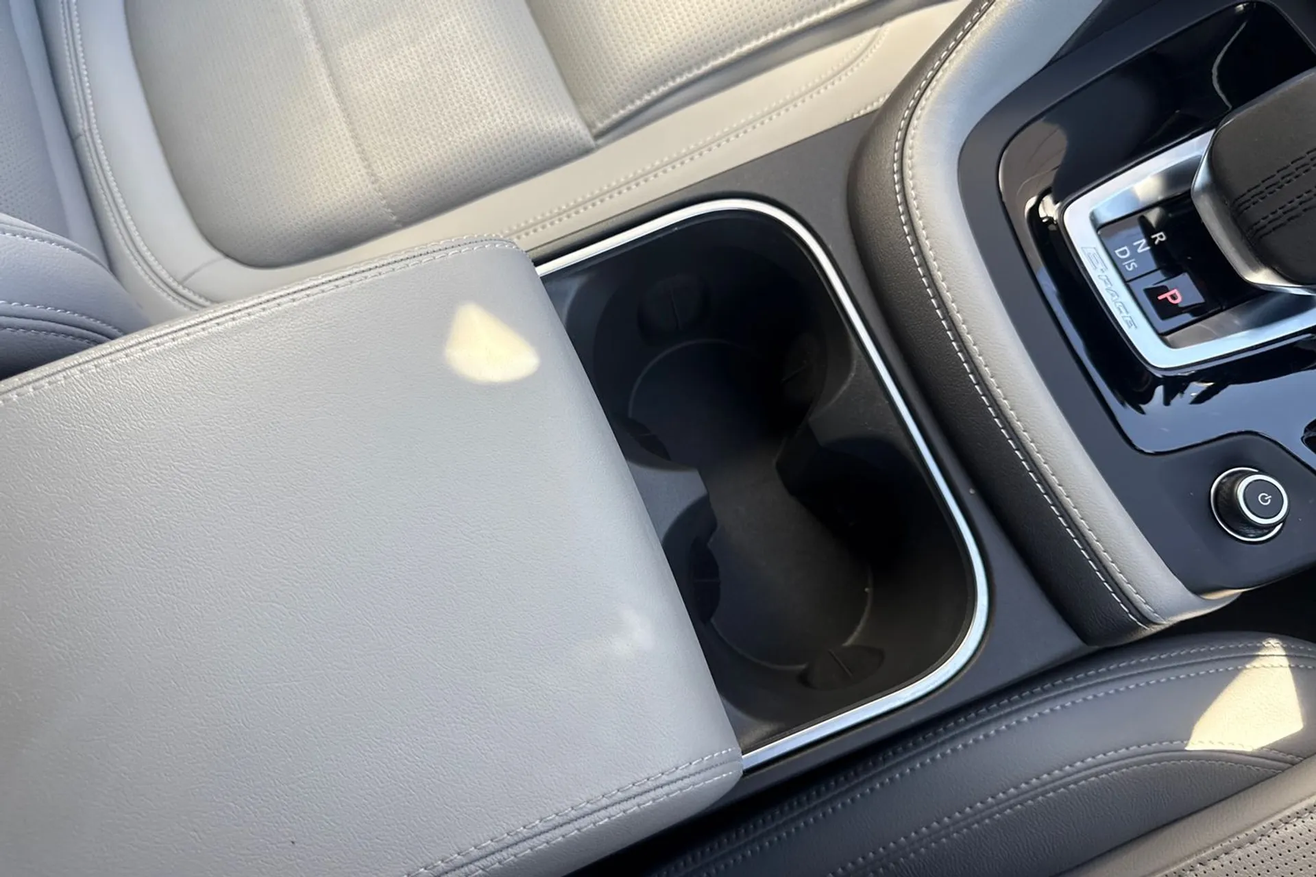 Jaguar E-PACE thumbnail image number 55