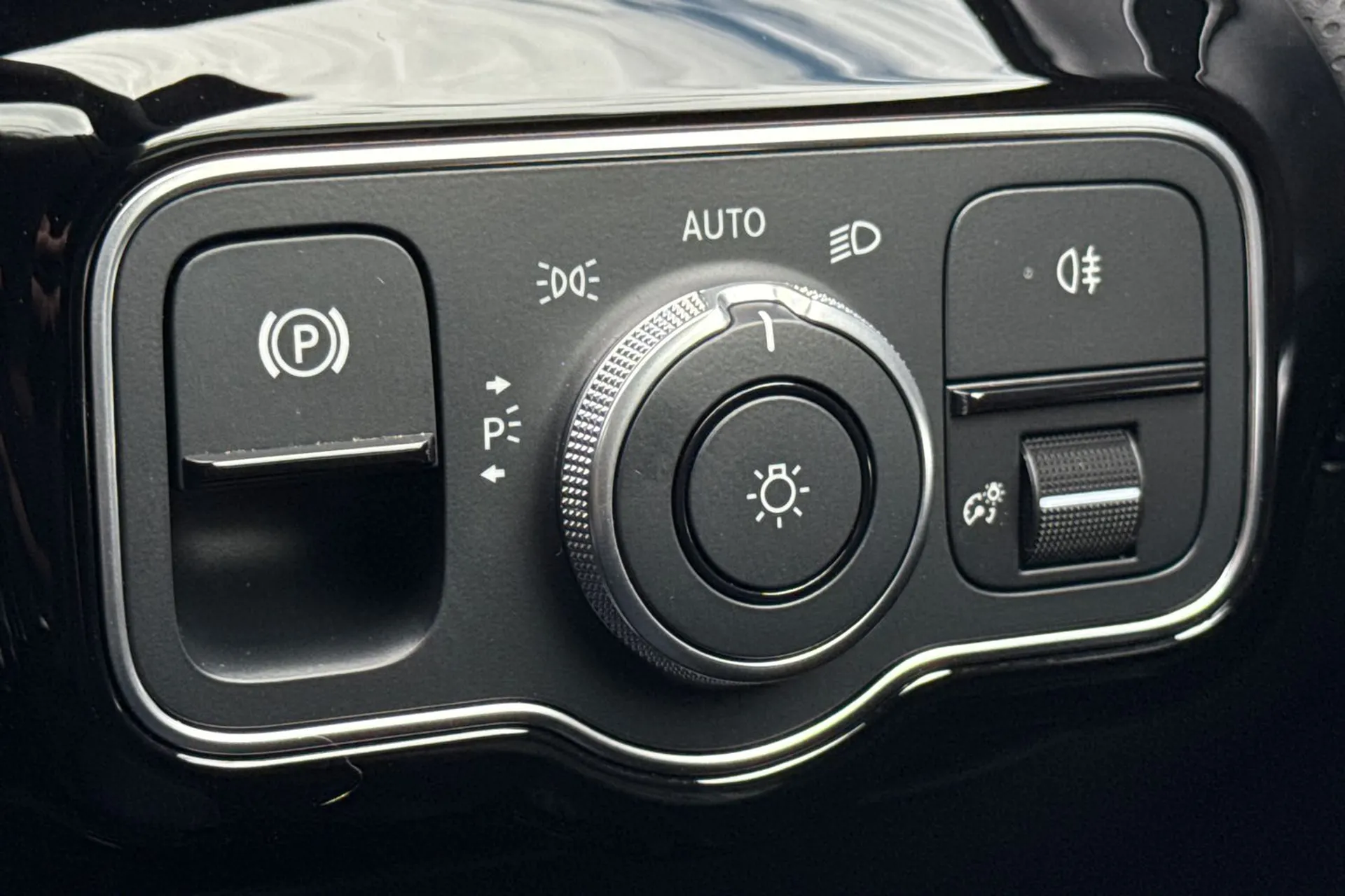 MERCEDES-BENZ A CLASS thumbnail image number 46
