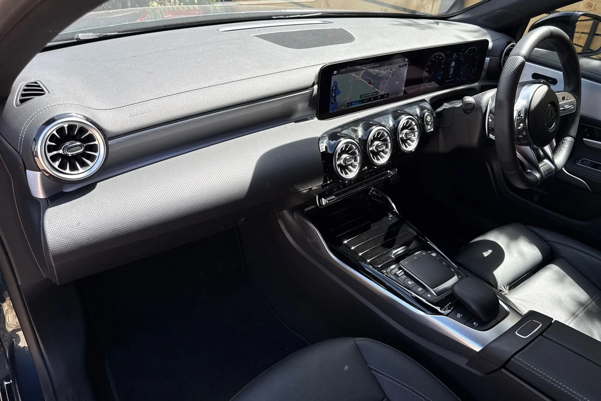 MERCEDES-BENZ A CLASS thumbnail image number 28