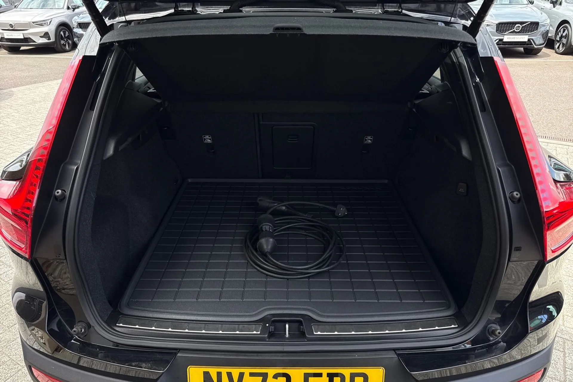 Volvo XC40 thumbnail image number 19