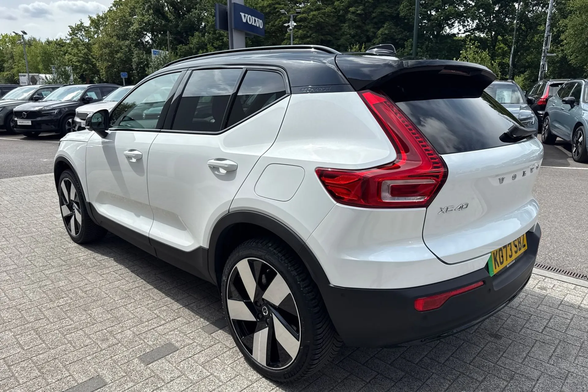 Volvo XC40 thumbnail image number 9