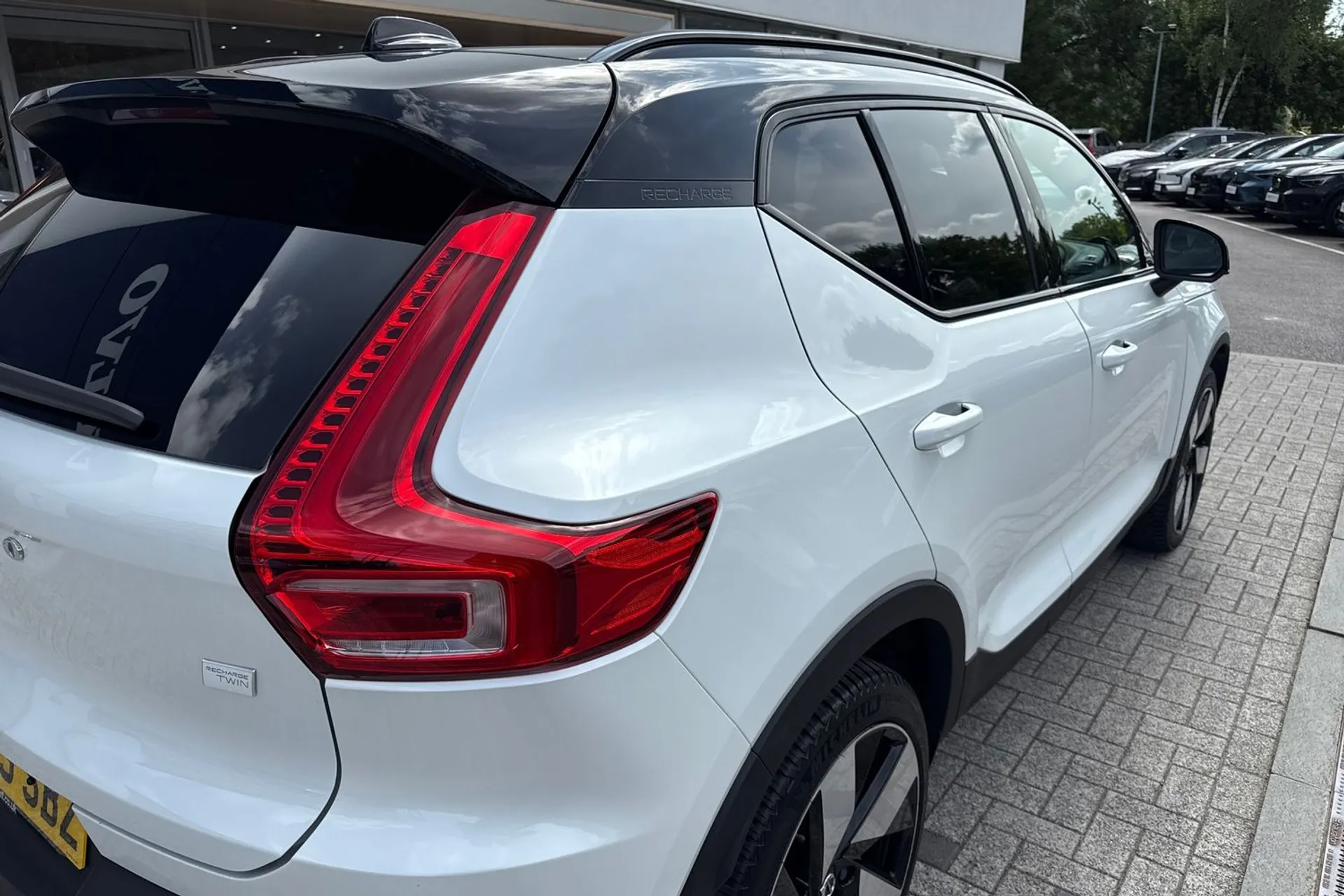 Volvo XC40 thumbnail image number 14